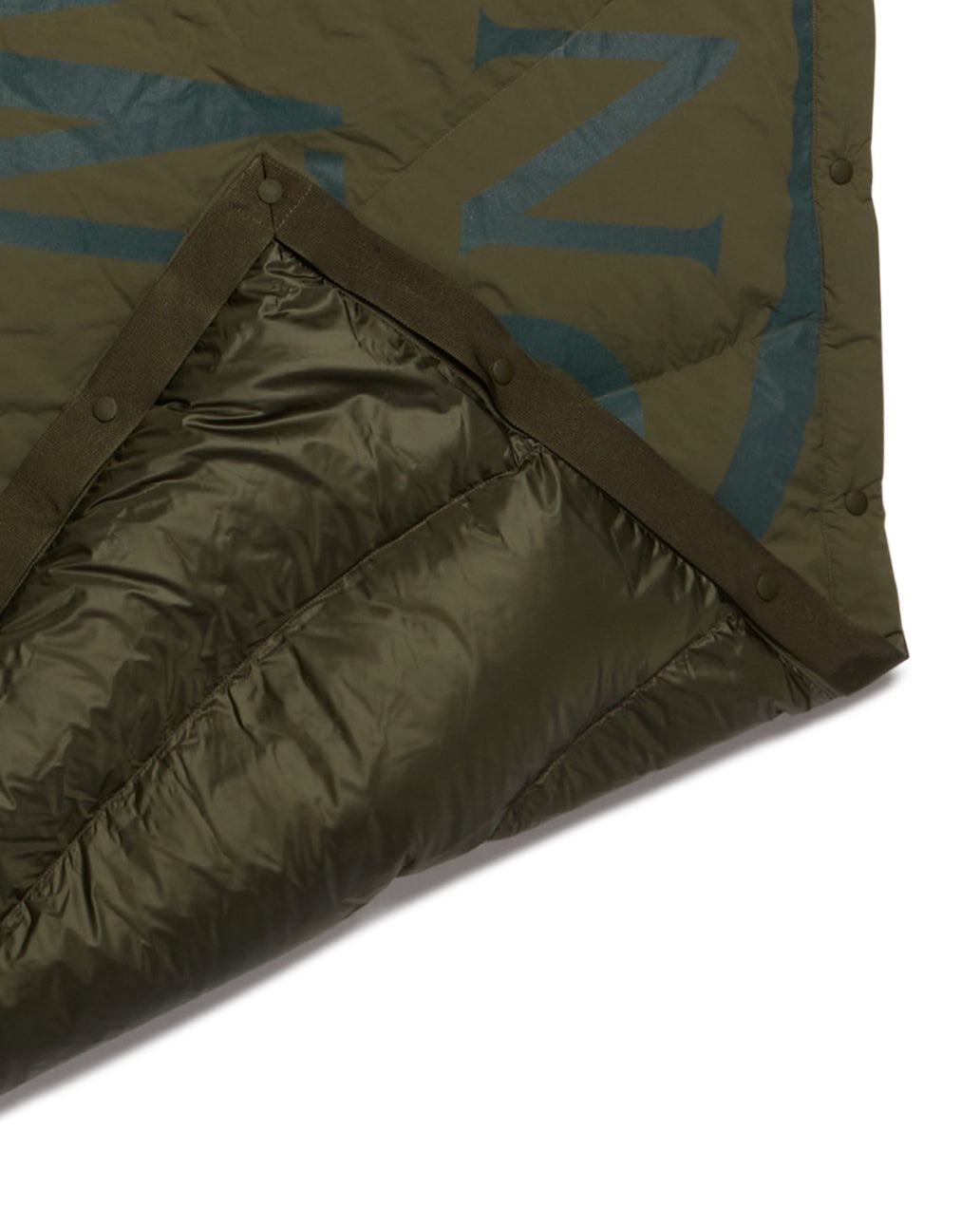 Moncler Genius x Pharrell Williams Logo Comforter - 7