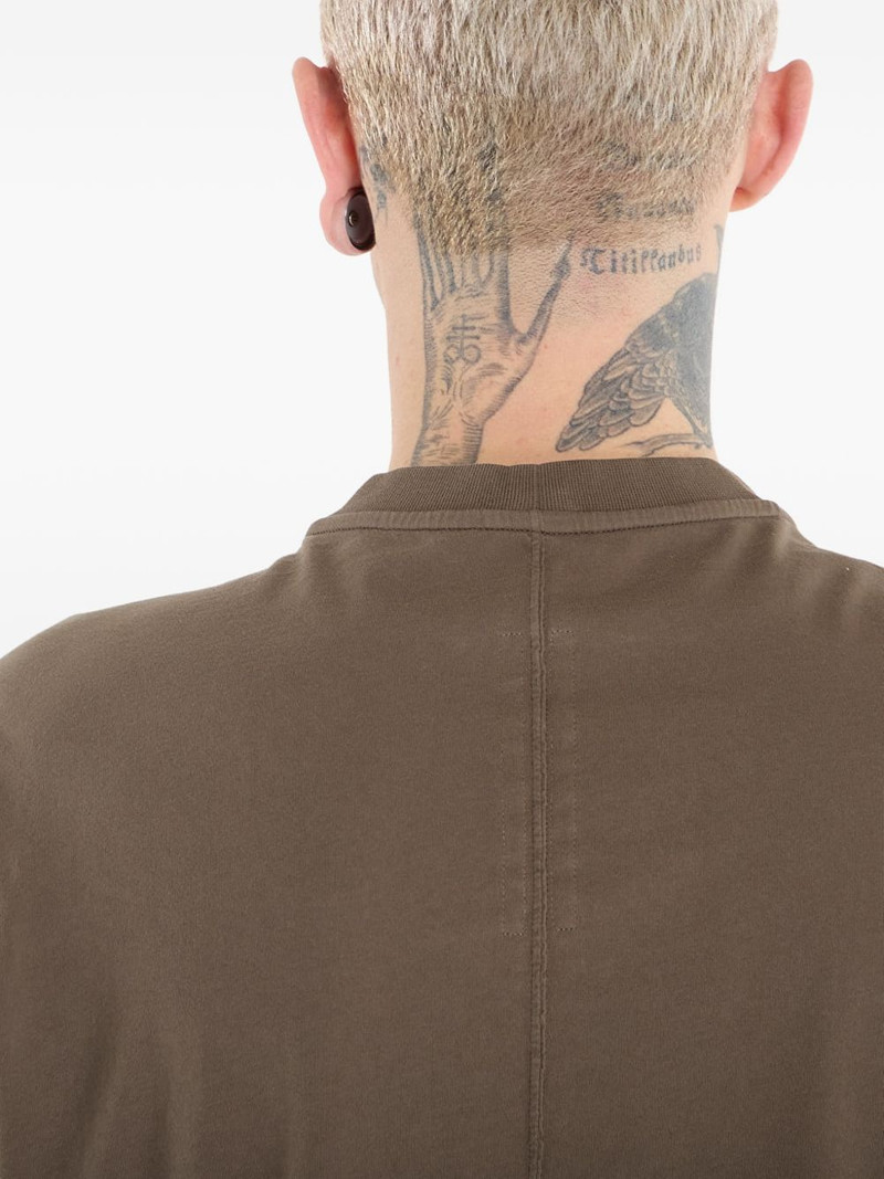 long-sleeved crew-neck T-shirt 5