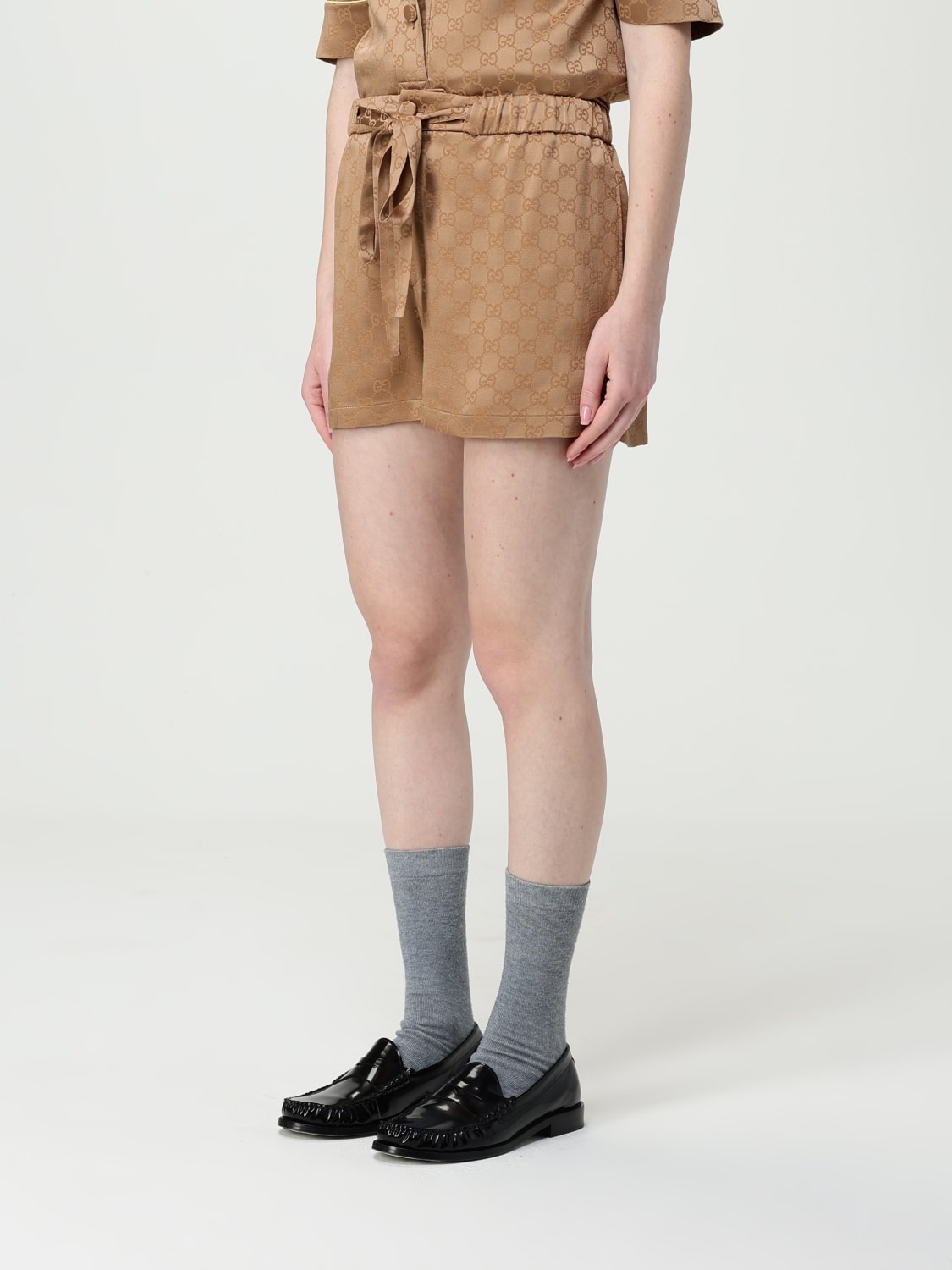 Short woman Gucci - 4