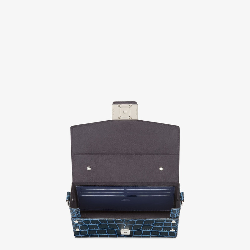 Soft Trunk Baguette 4