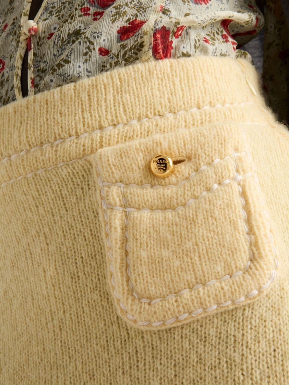 triangle-logo cashmere miniskirt - 4