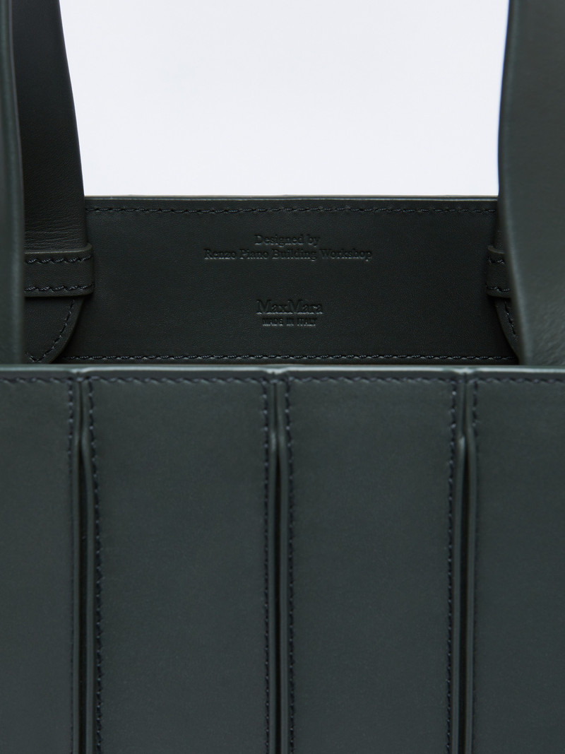 WHIT8 Large leather Whitney Bag 4