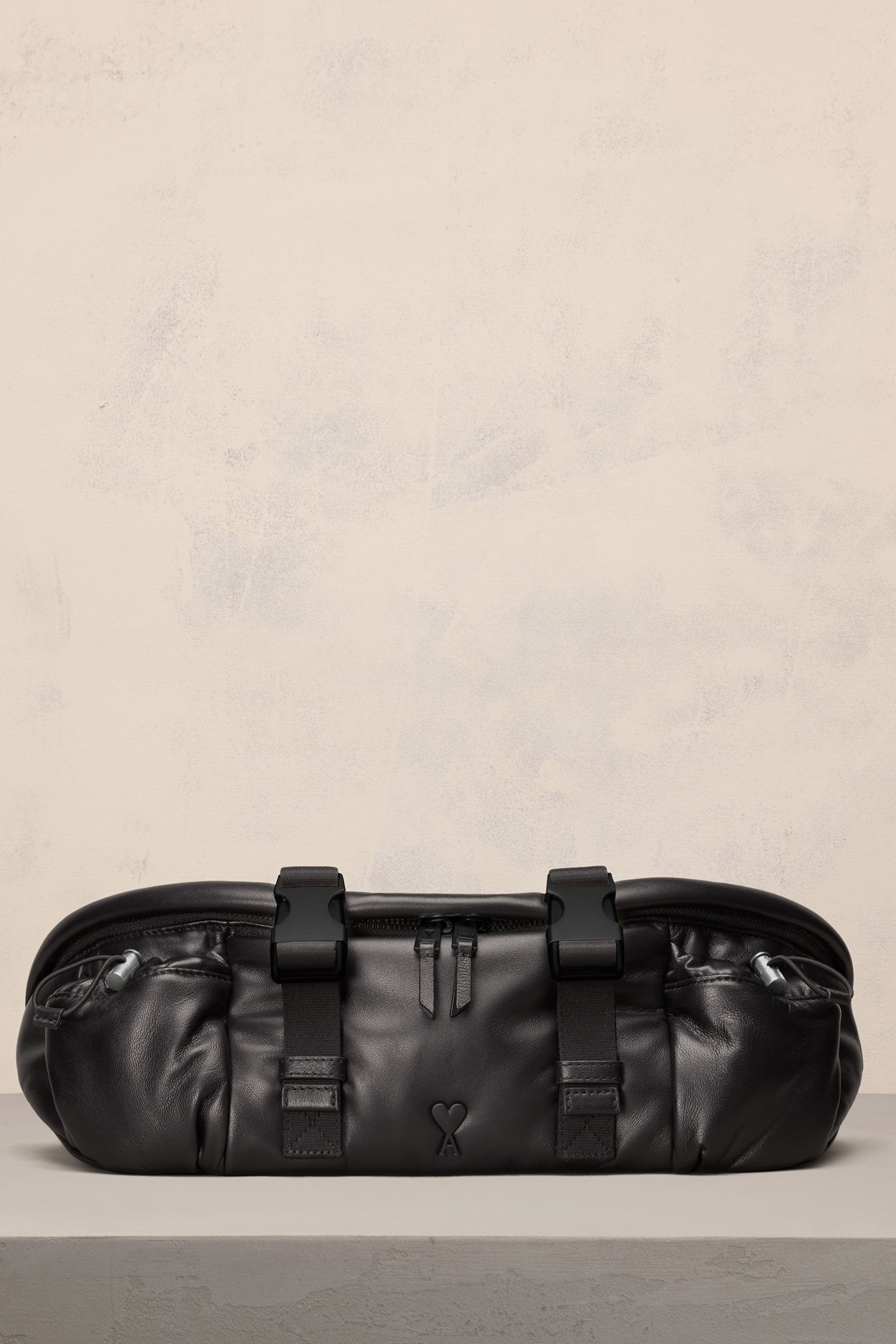 AMI Paris Ami De Coeur Bumbag - ULL402.AL0055001 | REVERSIBLE