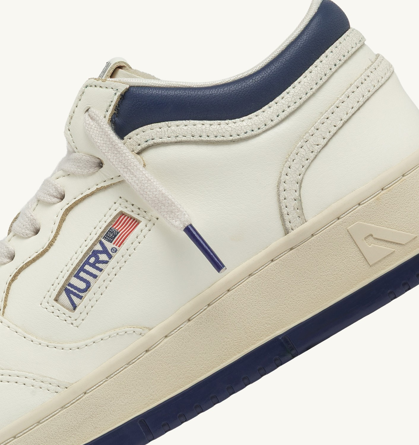 MED-WAY SNEAKERS IN LEATHER COLOR MARSHMALLOW AND ENSIGN BLUE - 6