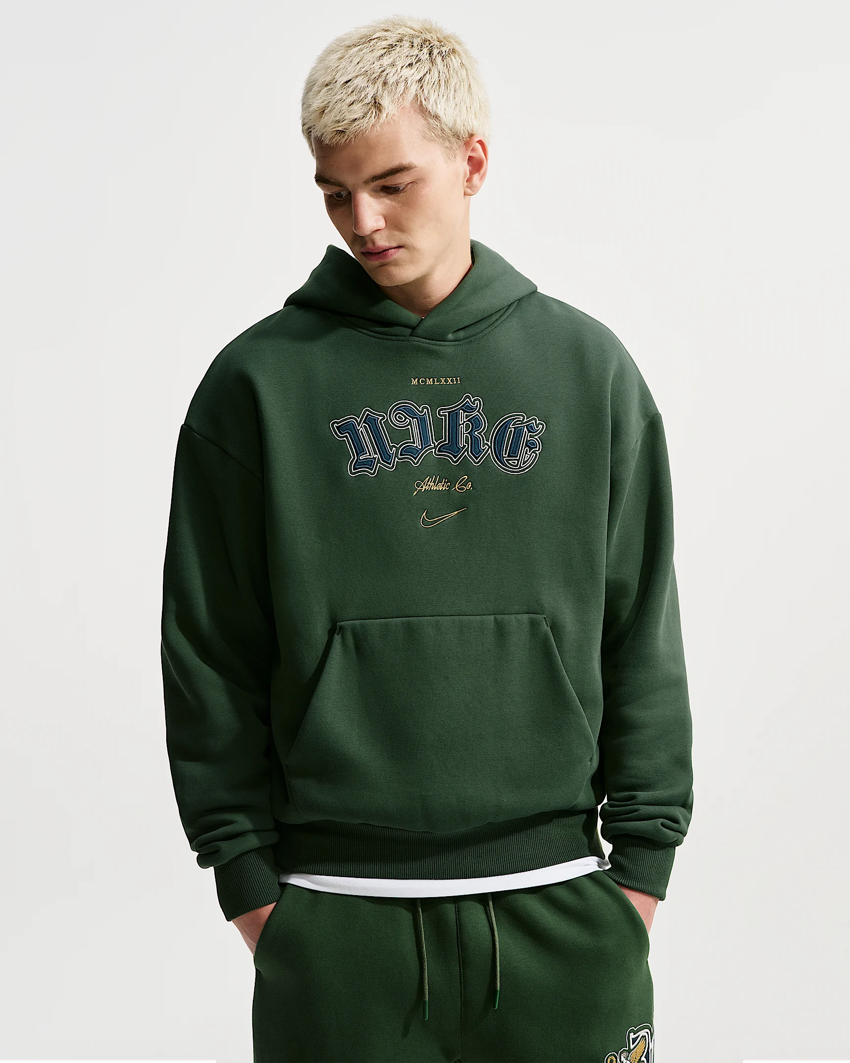 Nike Solo Fleece Men's Pullover Hoodie - 1