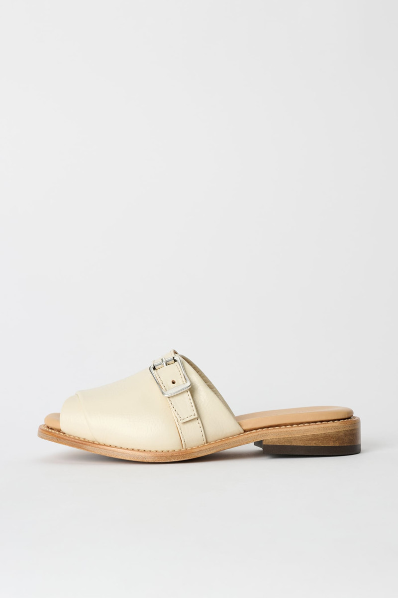Ginza Sandal Deep Ecru Leather 1