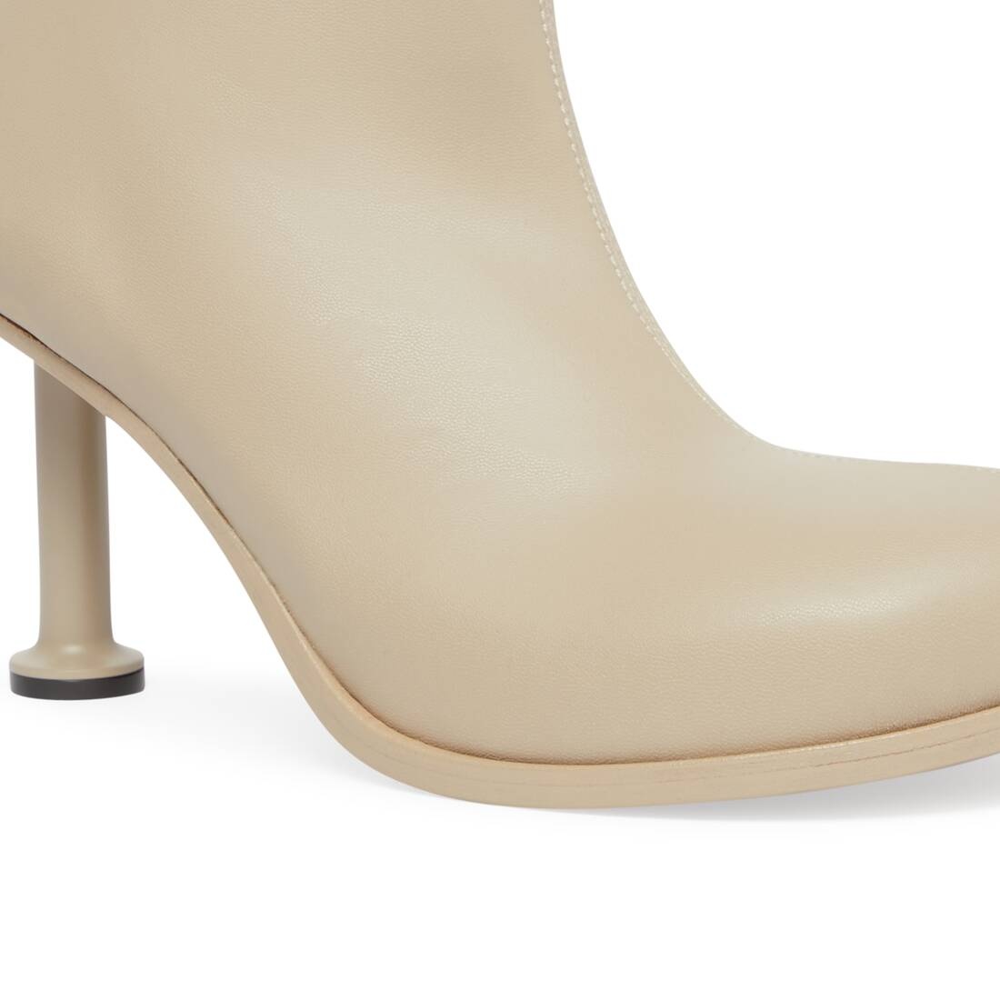 Women's Mallorca 80mm Bootie in Beige - 8