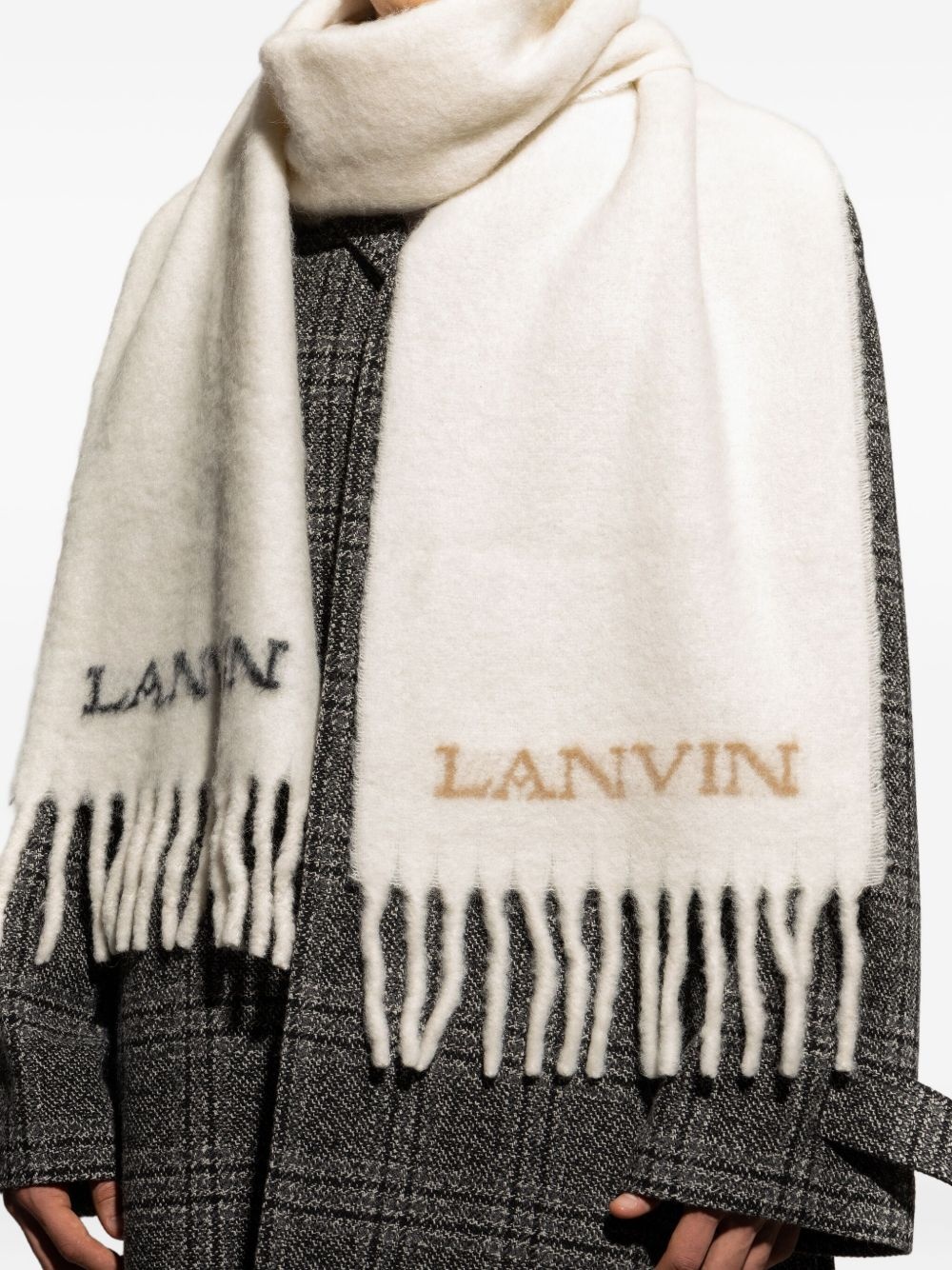 logo-detail fringed scarf - 4