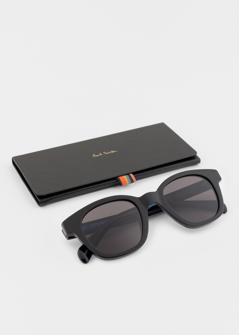 Black 'Glover' Sunglasses 4