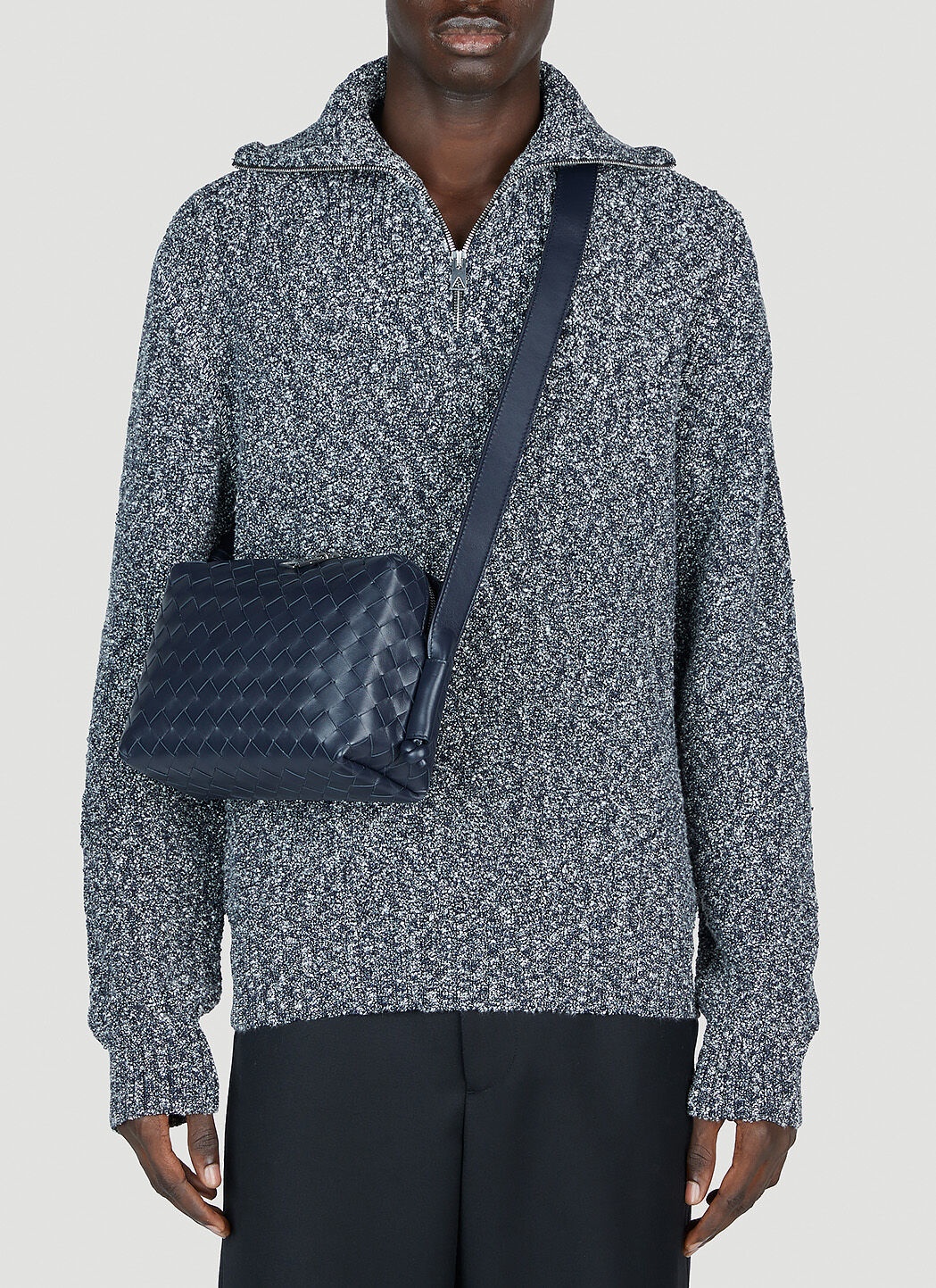 Bottega Veneta Avenue Crossbody Bag | lncc | REVERSIBLE