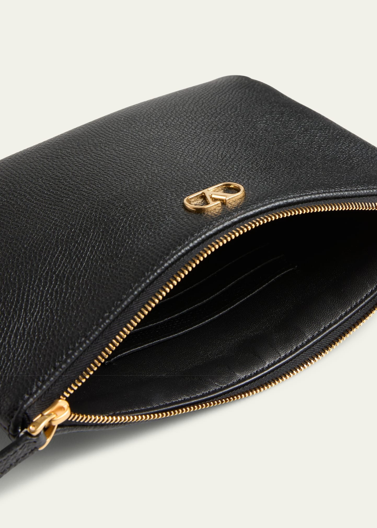 Medium VLOGO Leather Flat Pouch Bag - 3
