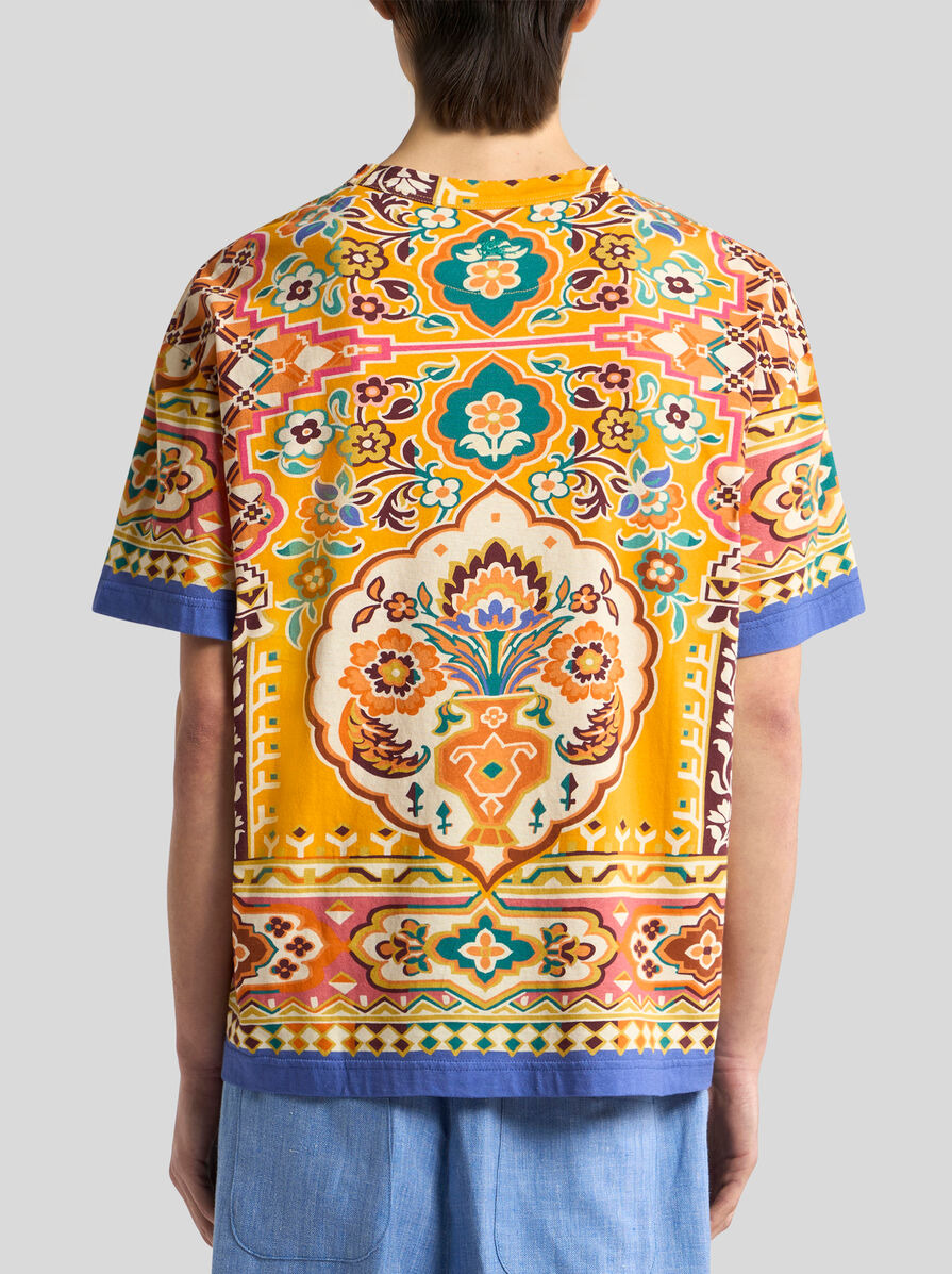 COTTON AND LINEN T-SHIRT WITH PRINT - 5