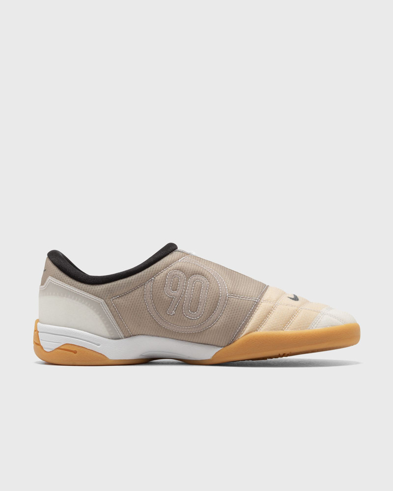 Nike Total 90 SP outlook