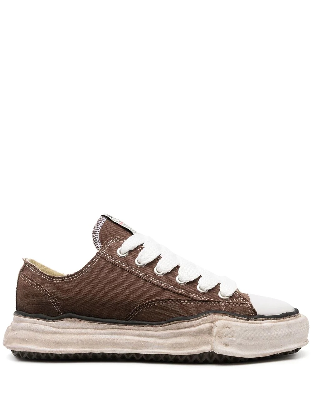 warped-sole low-top sneakers - 1