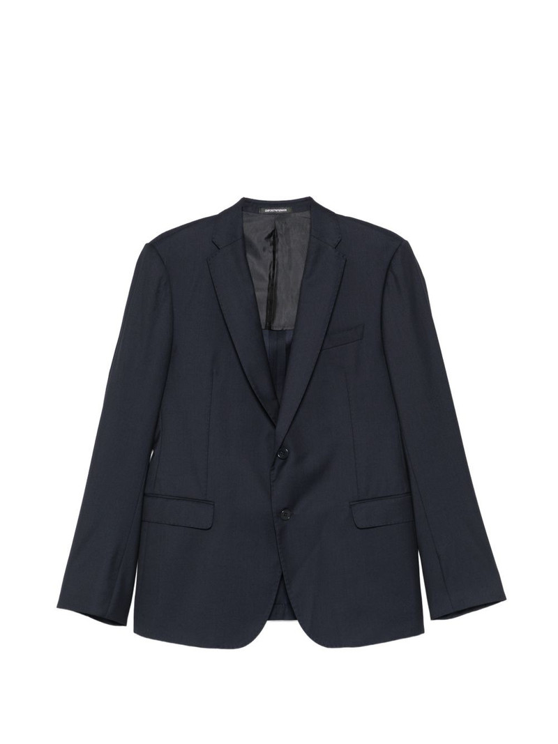single-breasted suit 1