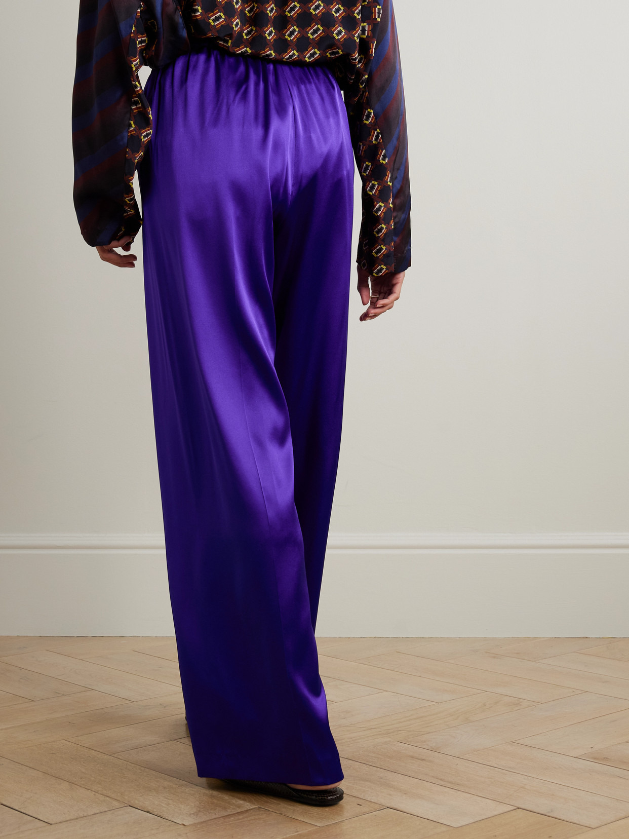 Silk-blend Satin Straight-leg Pants - 3