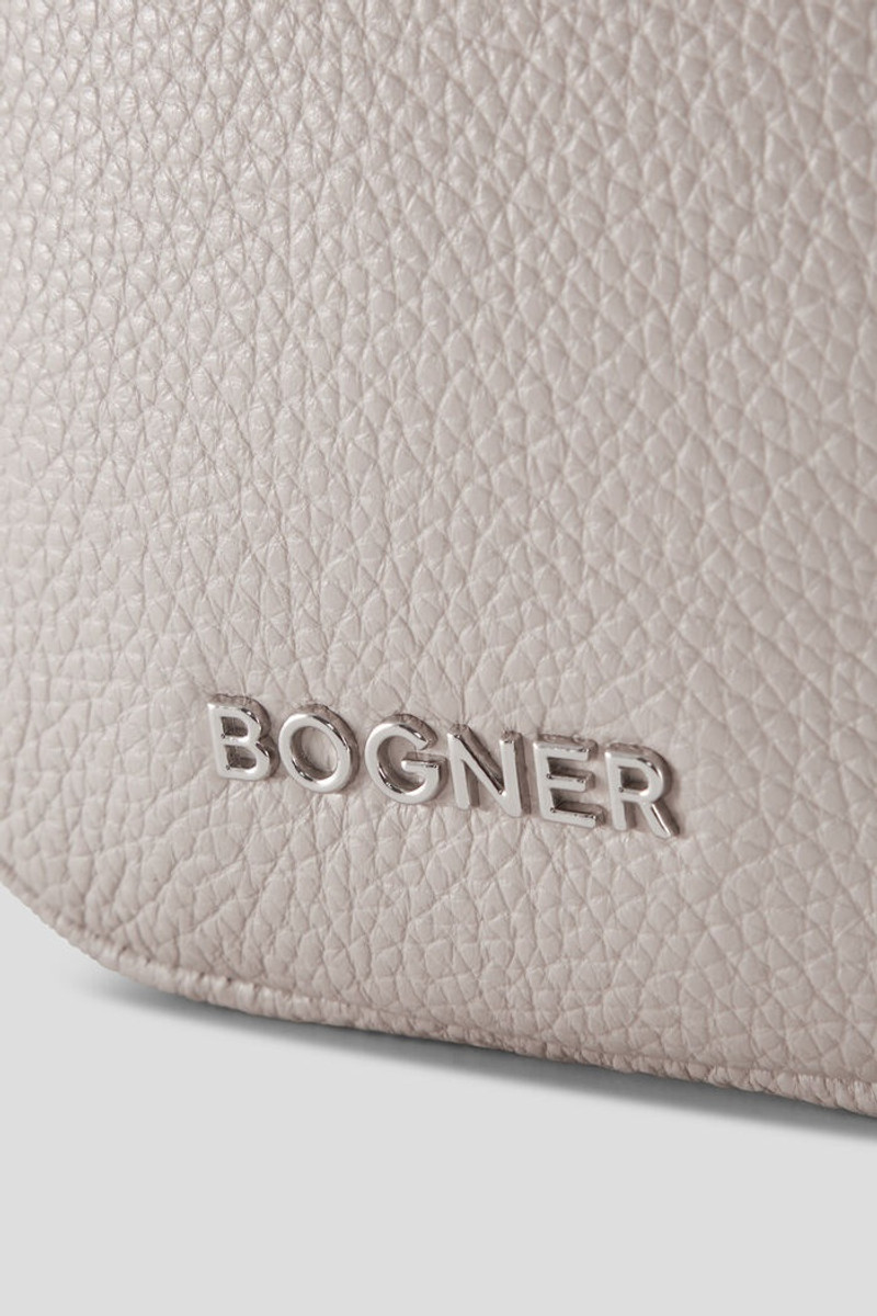 Pontresina Johanna Smartphone pouch in Light gray 6