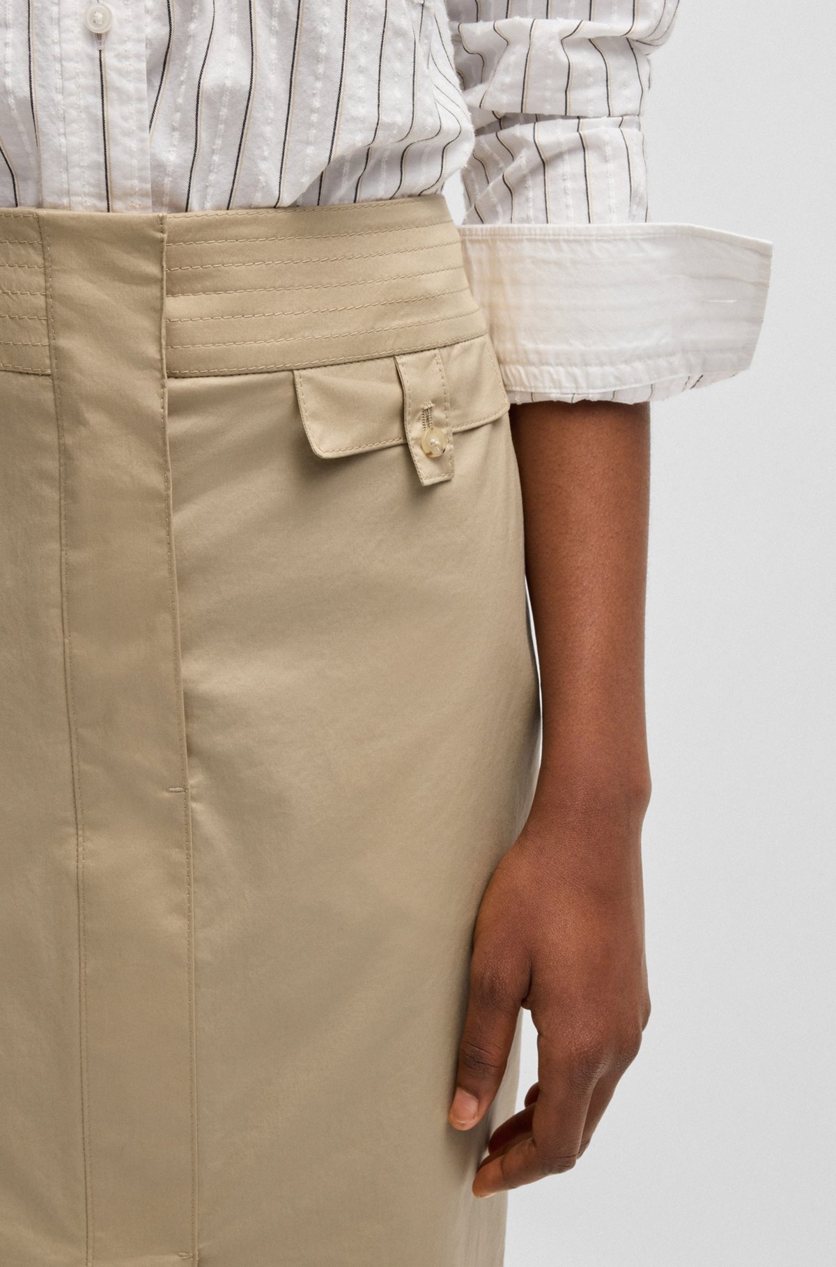 POCKET-DETAIL SKIRT IN STRETCH COTTON - 5