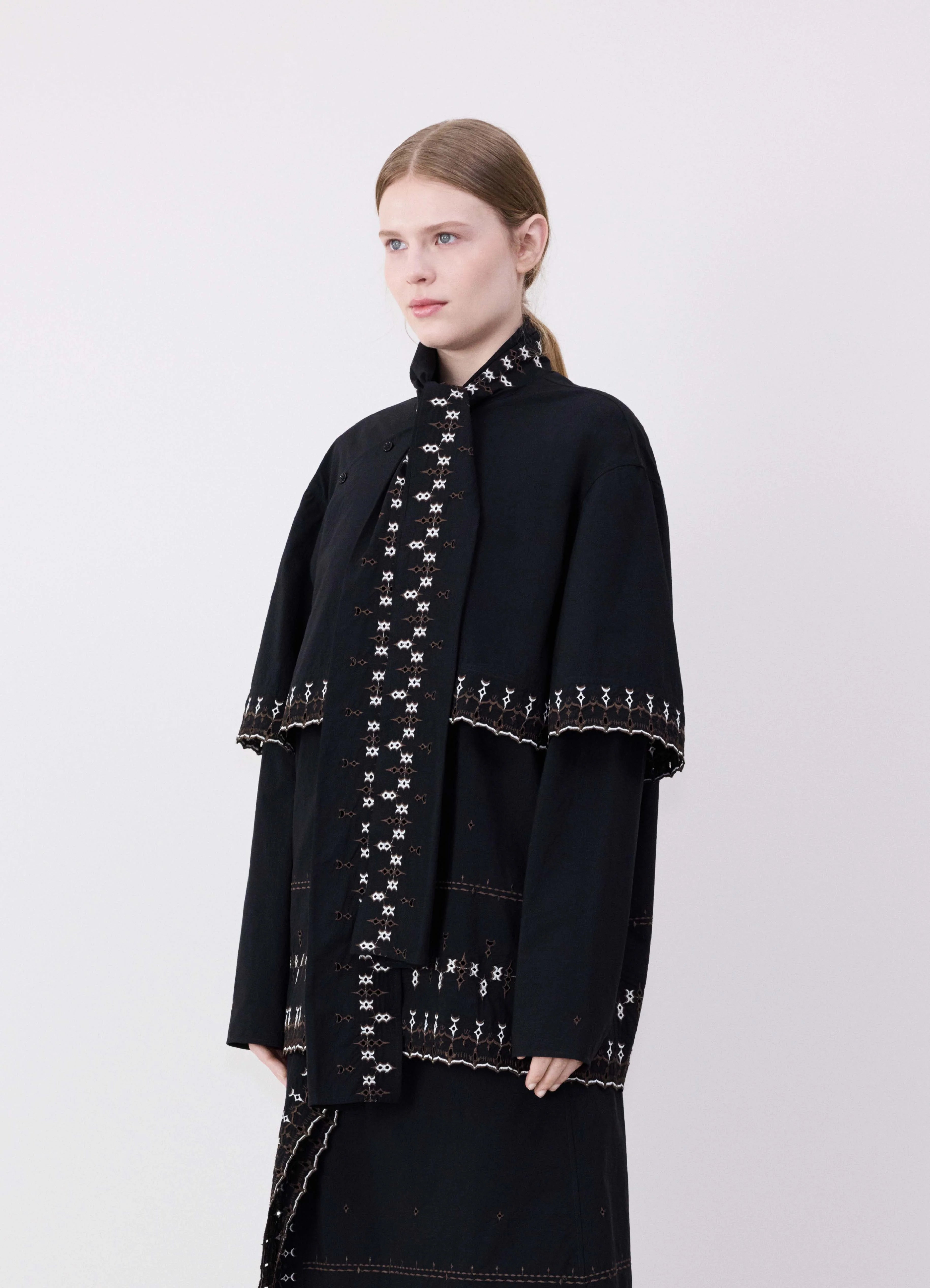 EMBROIDERED ASYMMETRICAL BLOUSE - 3