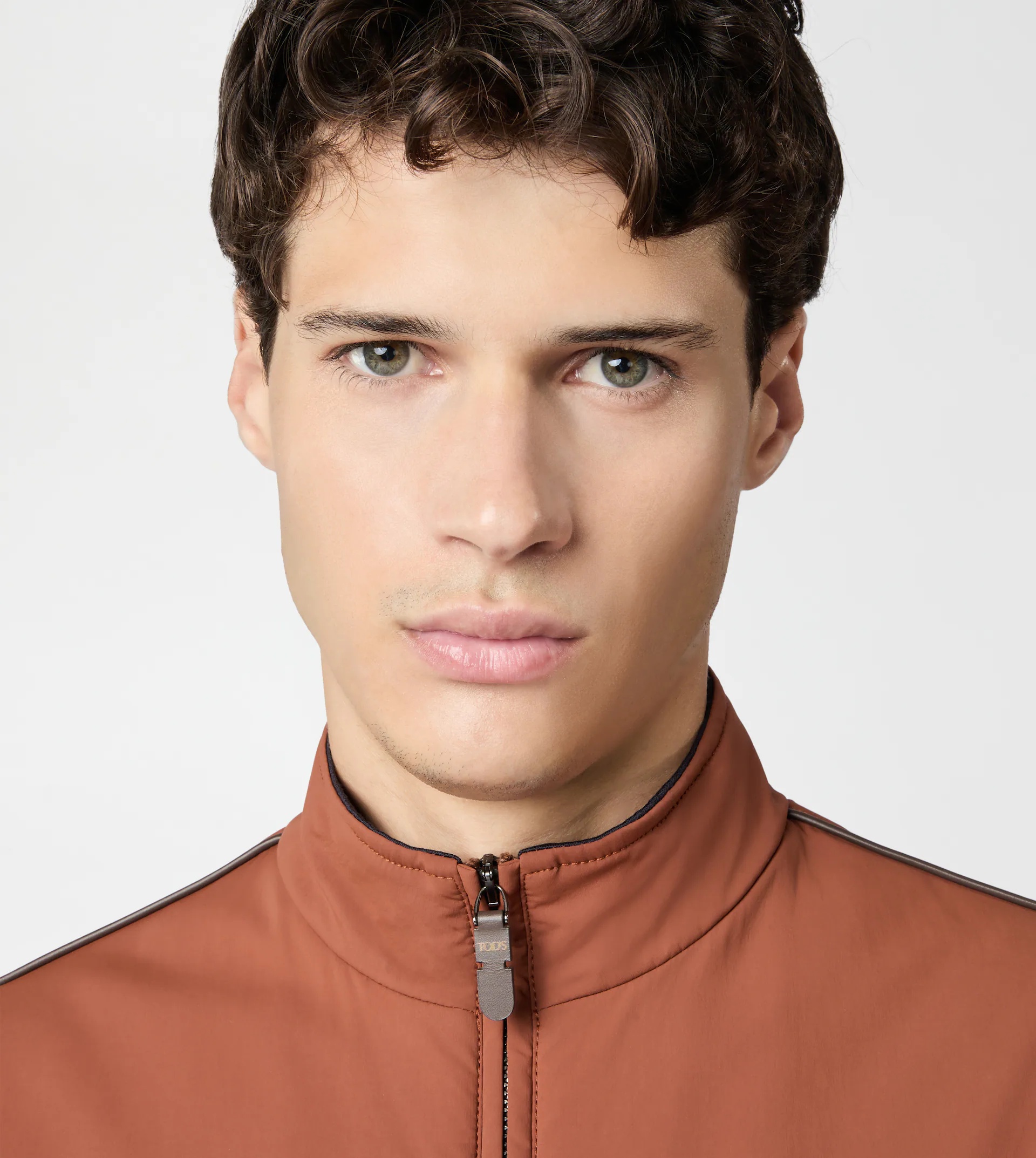 GILET IN TECHNICAL FABRIC - ORANGE - 3