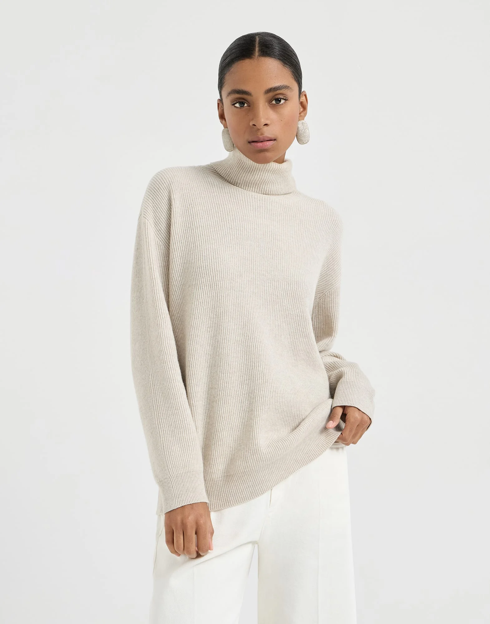 Cashmere English rib turtleneck sweater with monili - 1