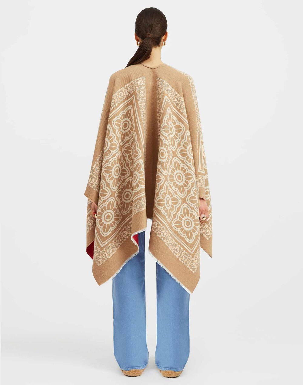 Poncho - 3