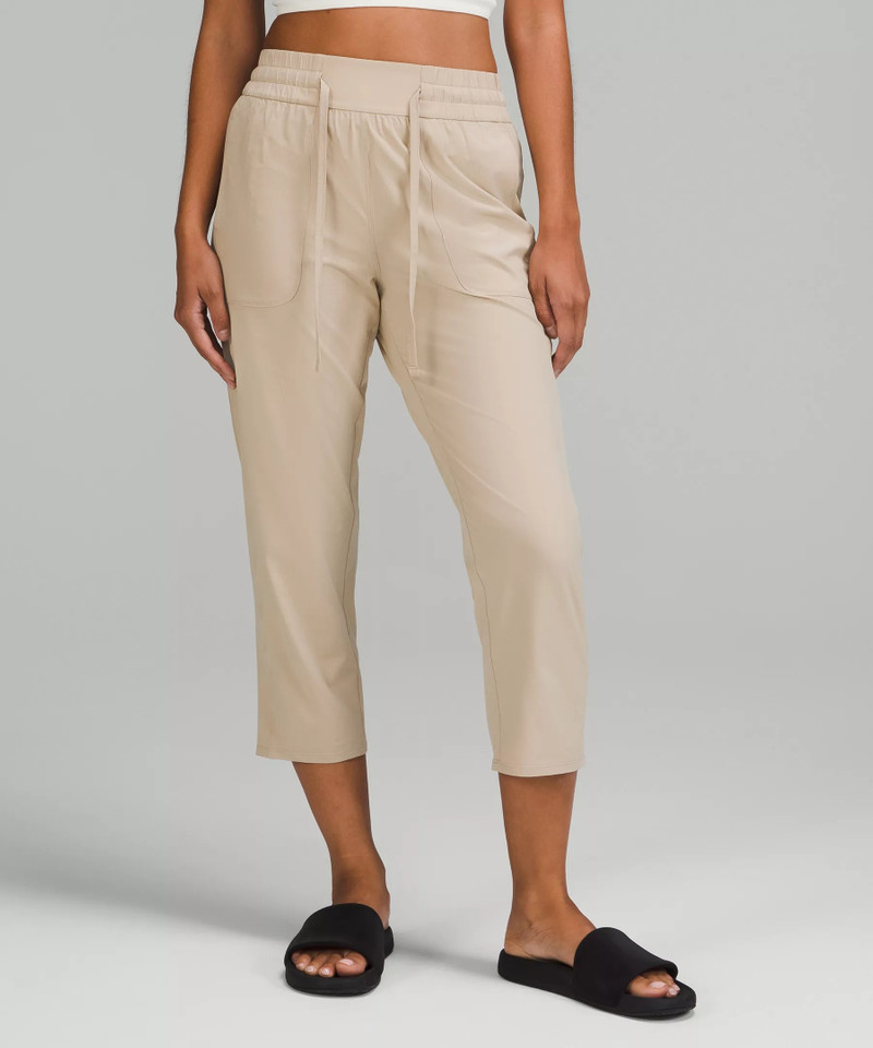 Pull-On Mid-Rise Tapered-Leg Cropped Pant 23" 1