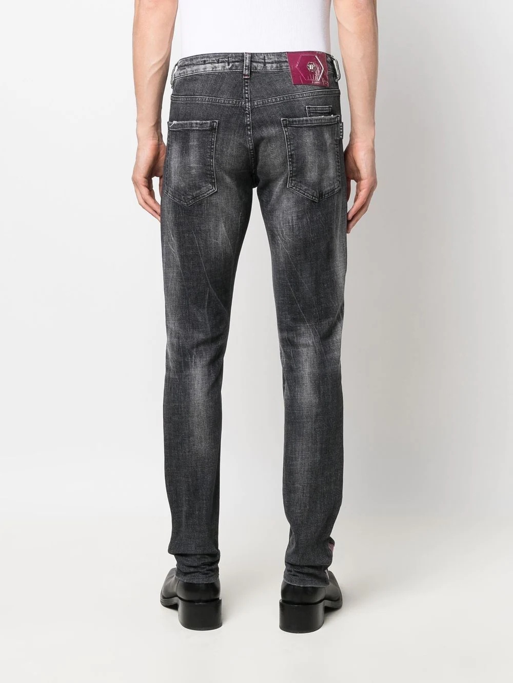 crocodile-embossed stripe slim-fit jeans - 4