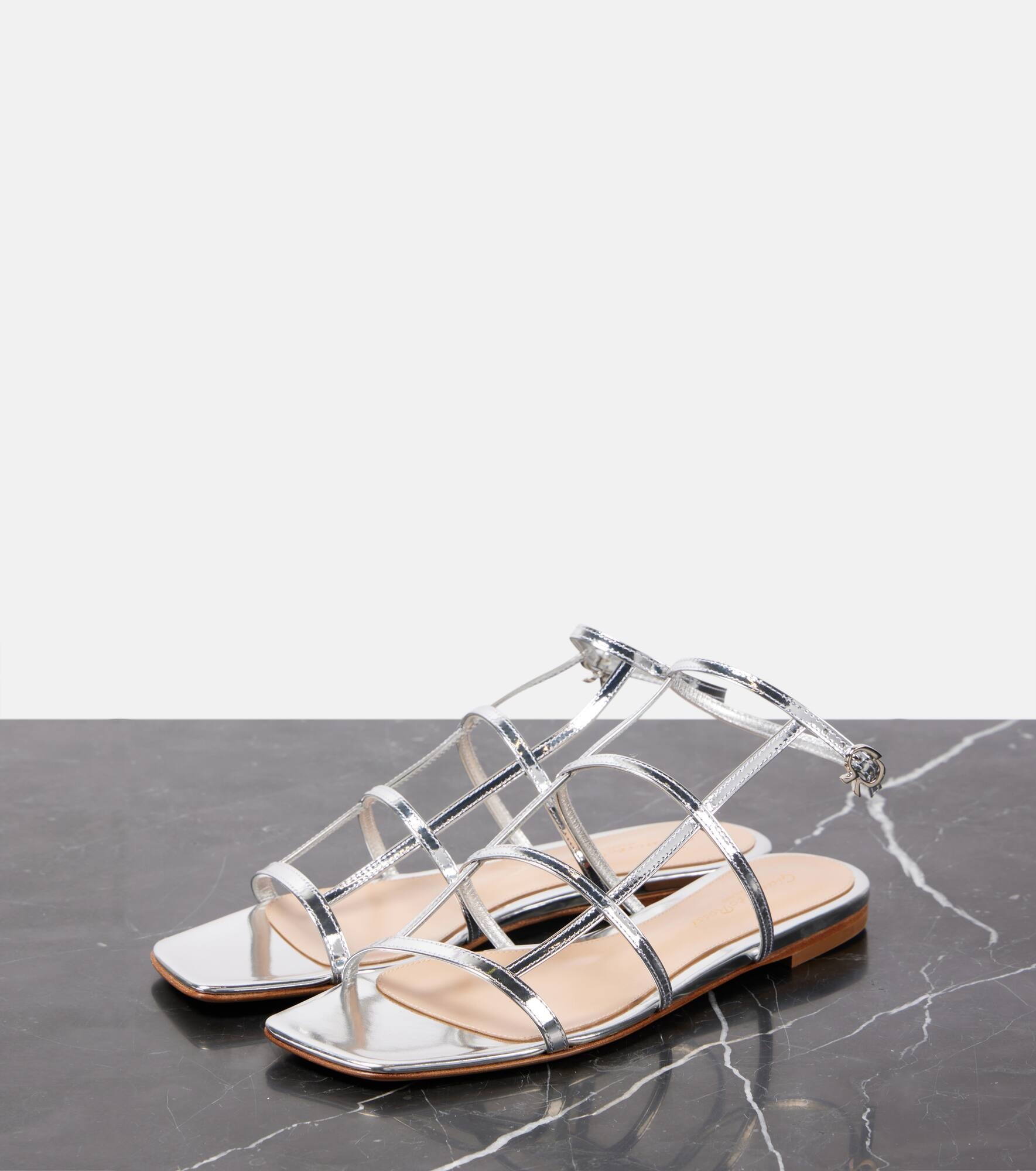 Metallic leather sandals - 4