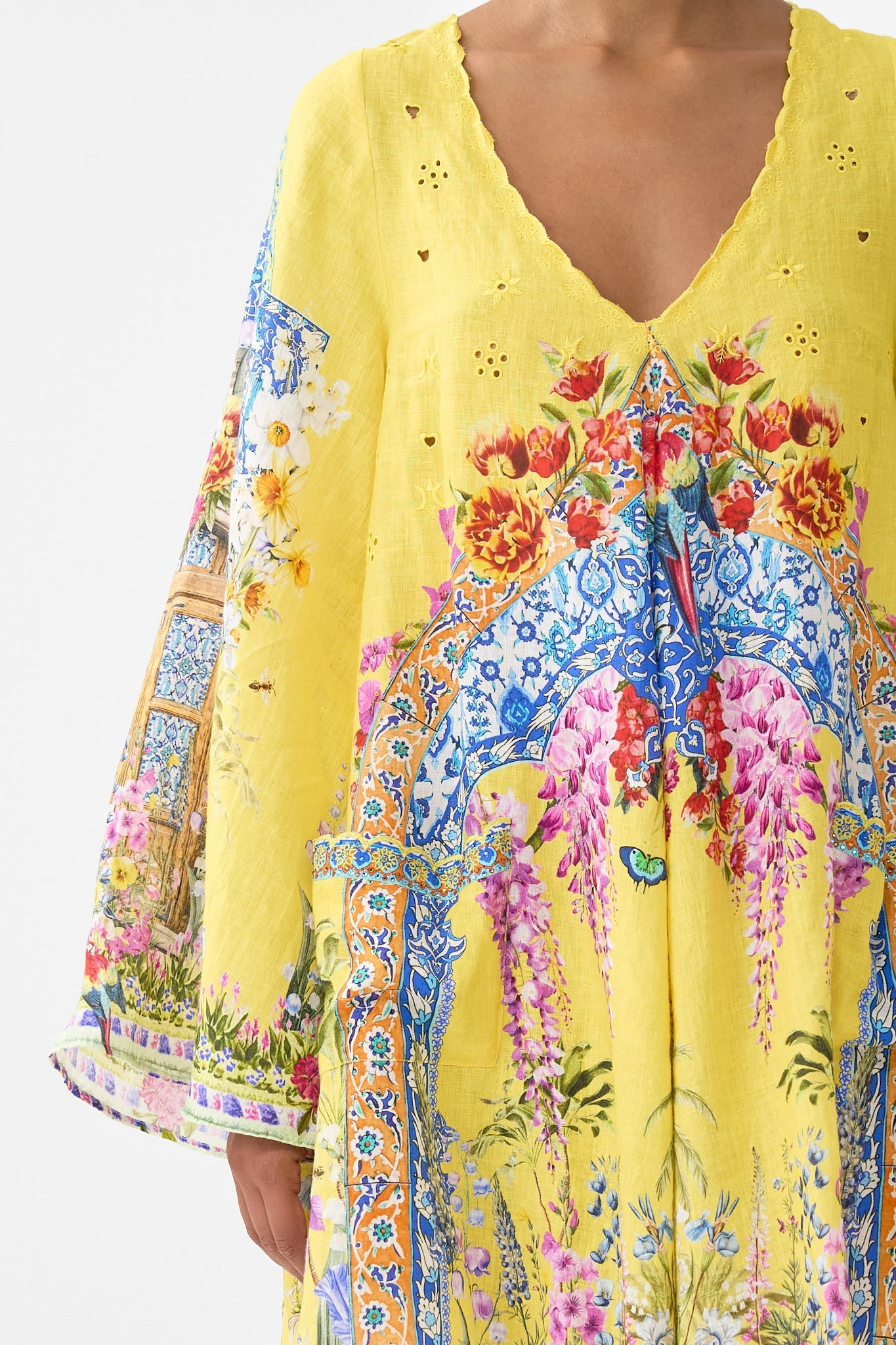 POCKET DRESS WITH LOW BACK & WIDE SLEEVES - 6