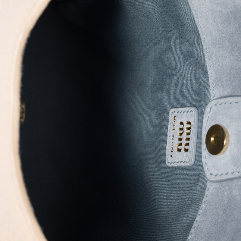 Leather bucket bag 4