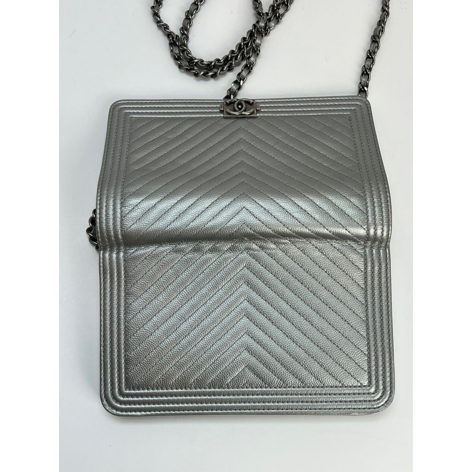 Chanel Silver Caviar Chevron Quilted Boy Wallet on a Chain - 10
