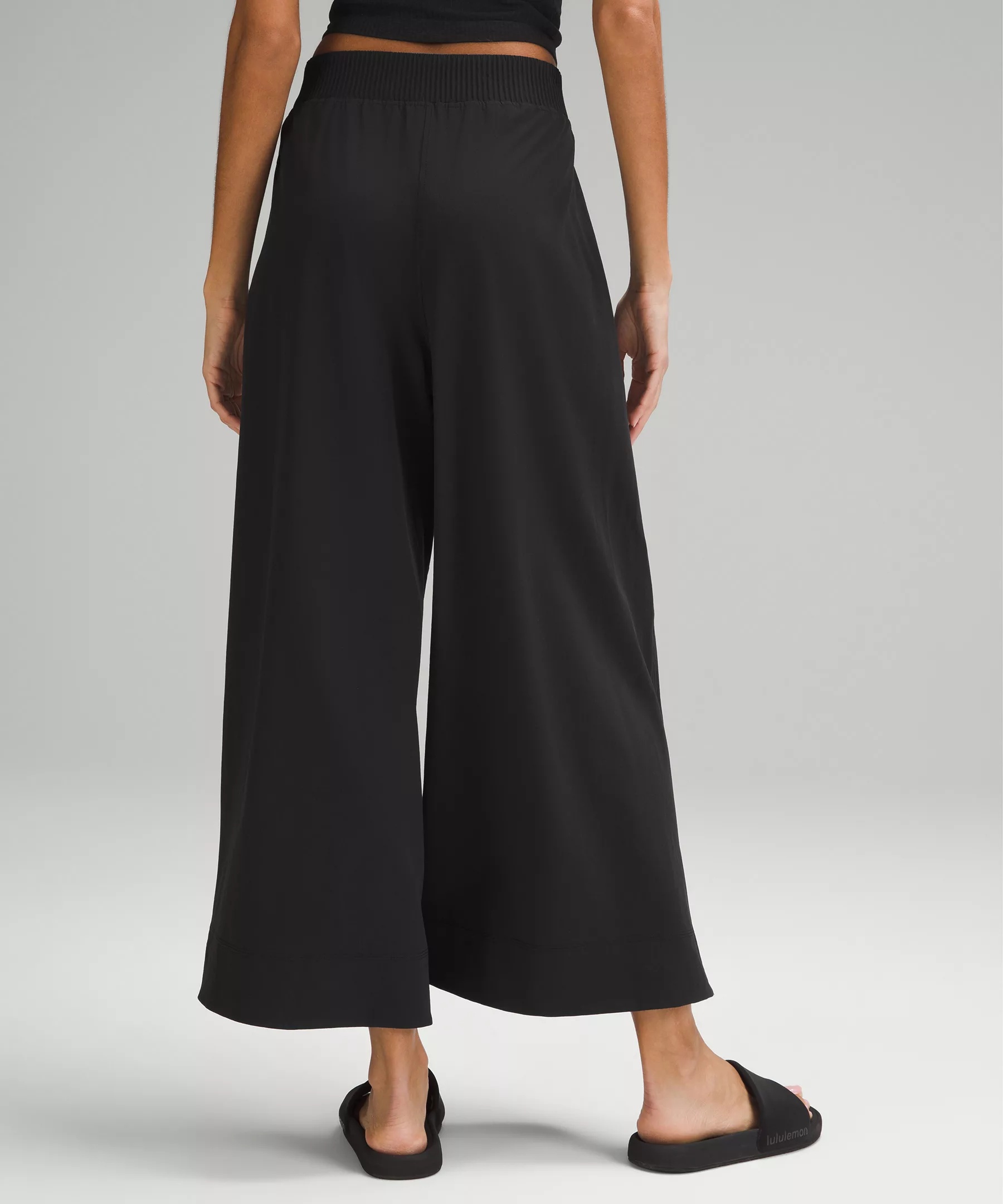 Stretch Woven High-Rise Wide-Leg Cropped Pant - 3