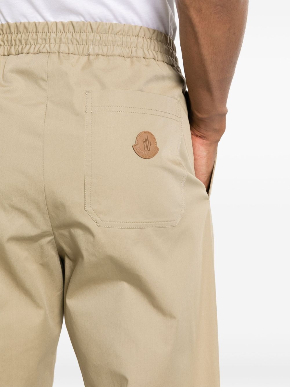 appliquÃ©-logo cotton tapered trousers - 5