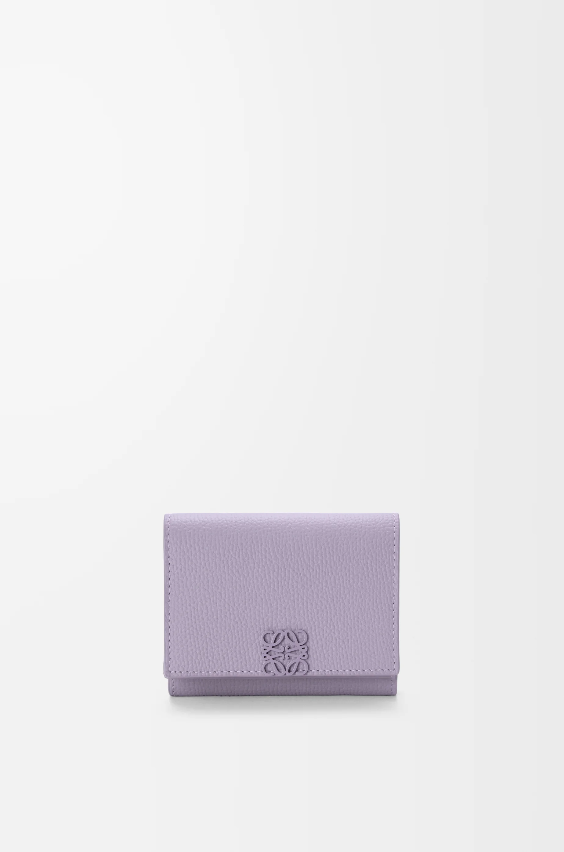 Anagram trifold wallet in pebble grained calfskin - 1