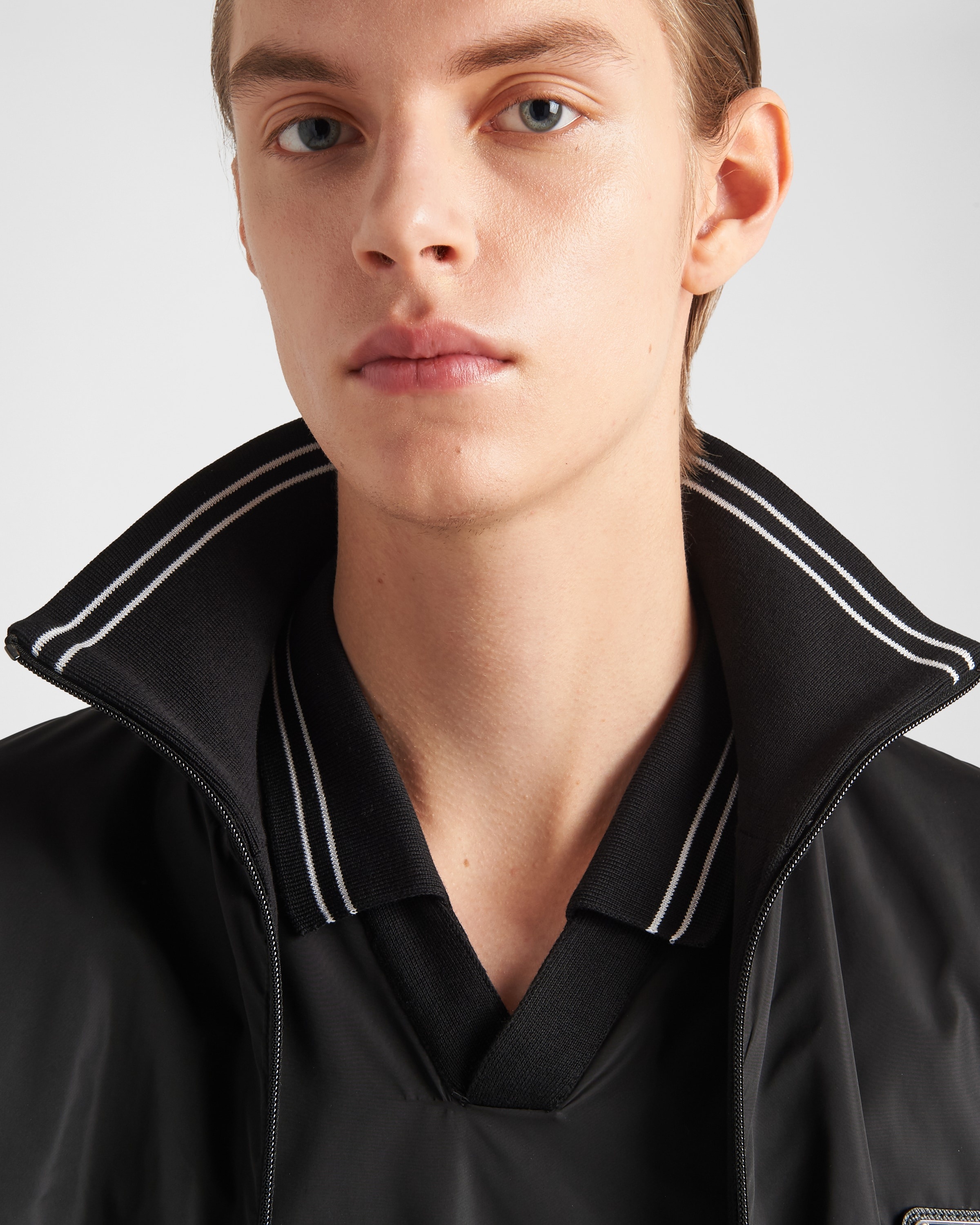 Piqué polo shirt with Re-Nylon detail - 3