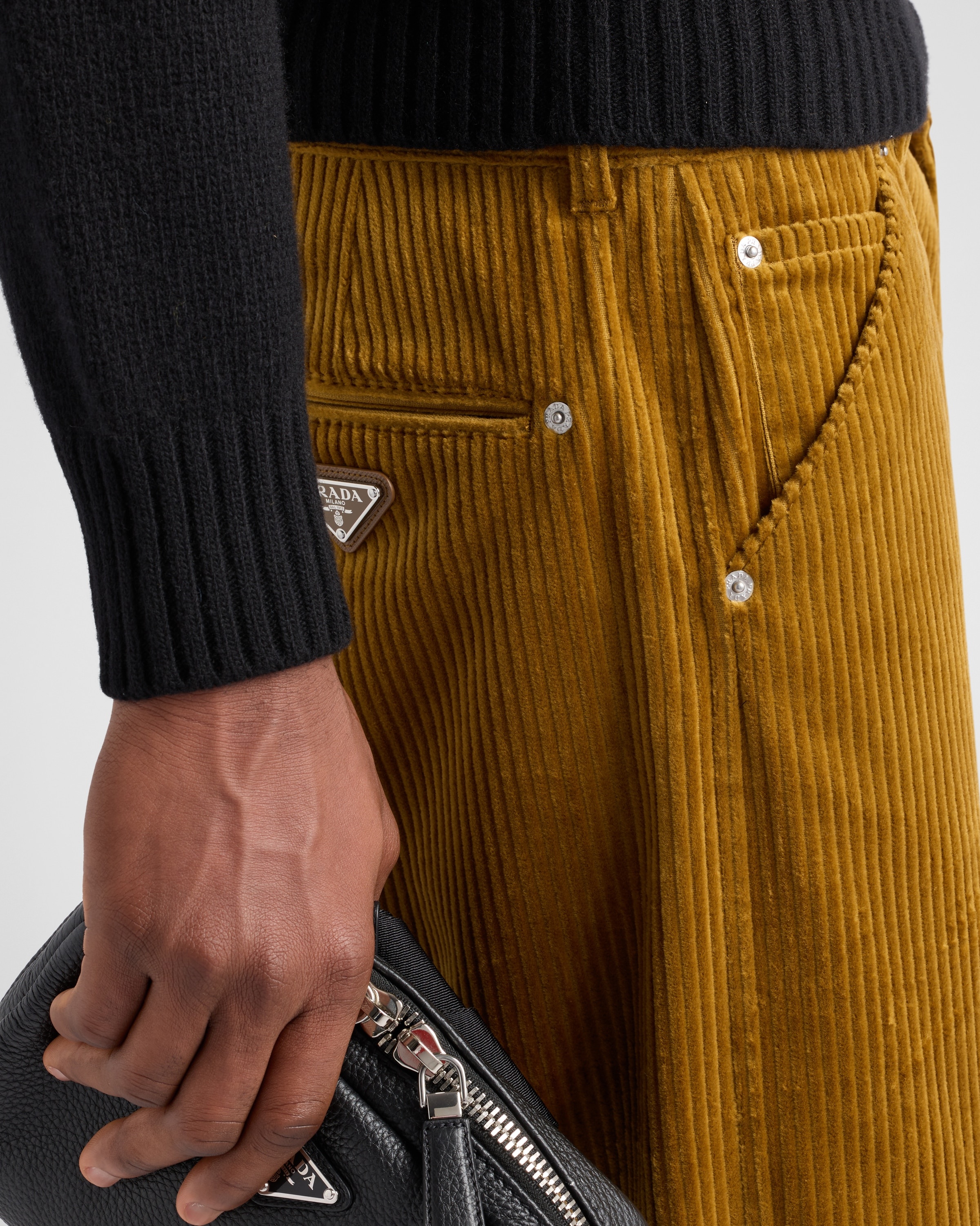 Pinwale corduroy pants - 4