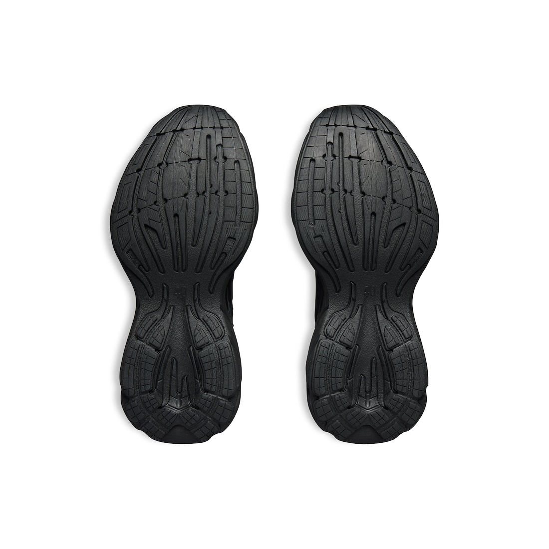 Women's Monday Shoe in Black - 7