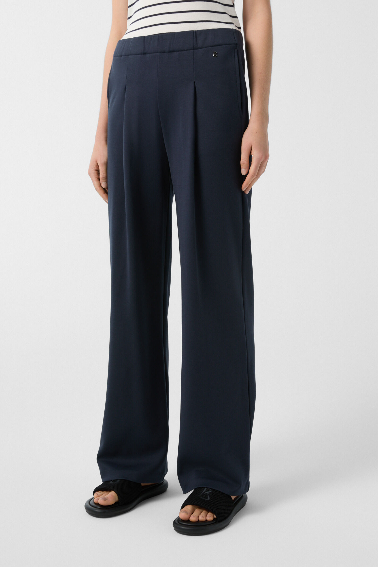 Gella sweatpants in Navy blue - 2