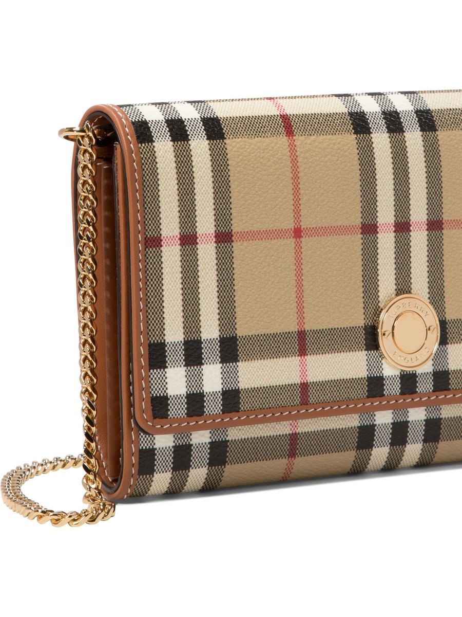 Burberry "Hanna" Wallet On Chain - 4