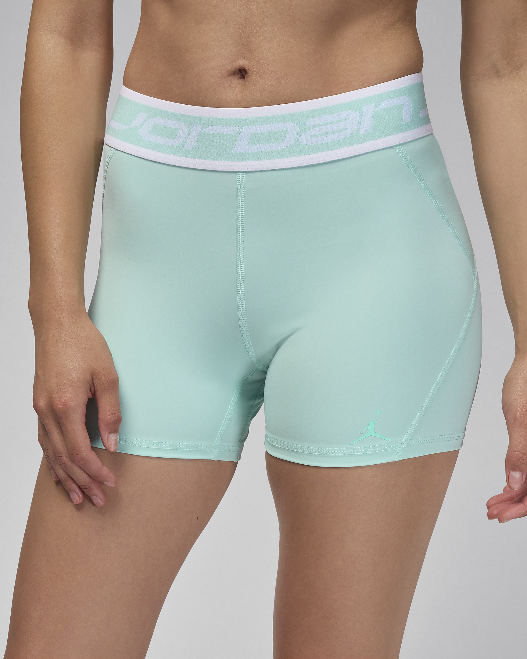 Jordan Sport Women's 5" Shorts - 2