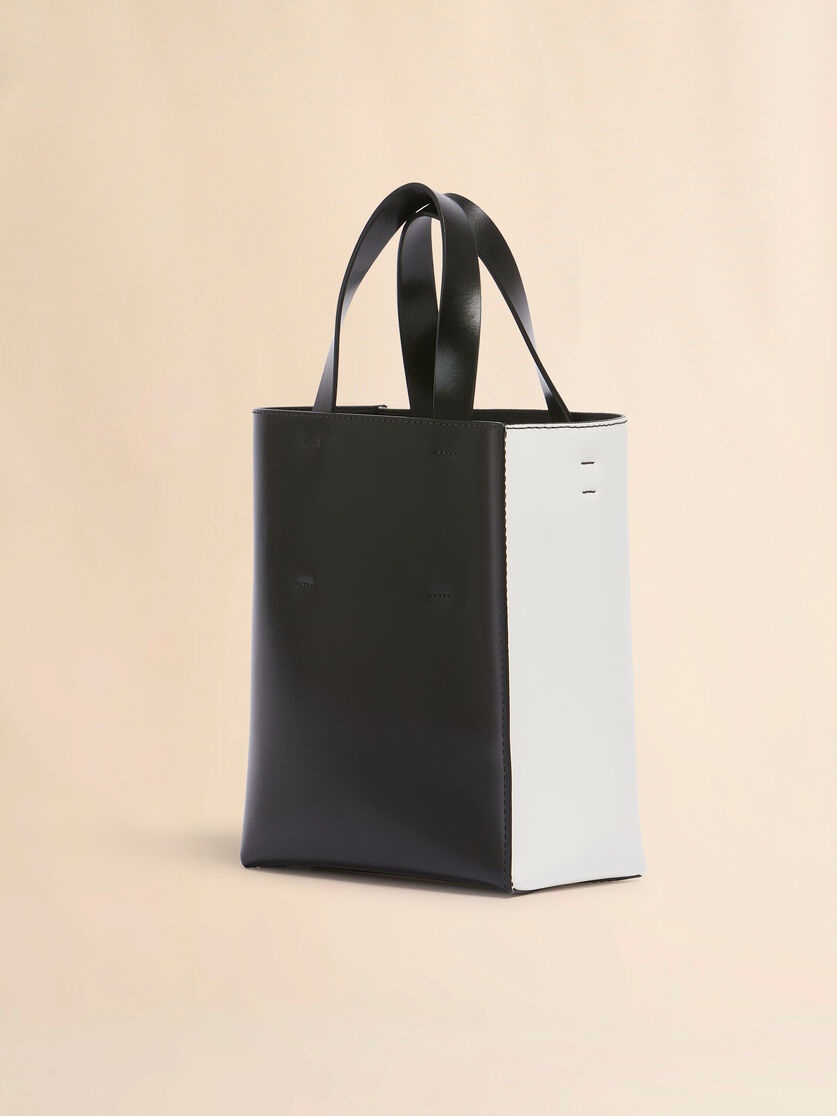 WHITE AND BLACK LEATHER MUSEO MINI BAG WITH DANTE PRINT - 2