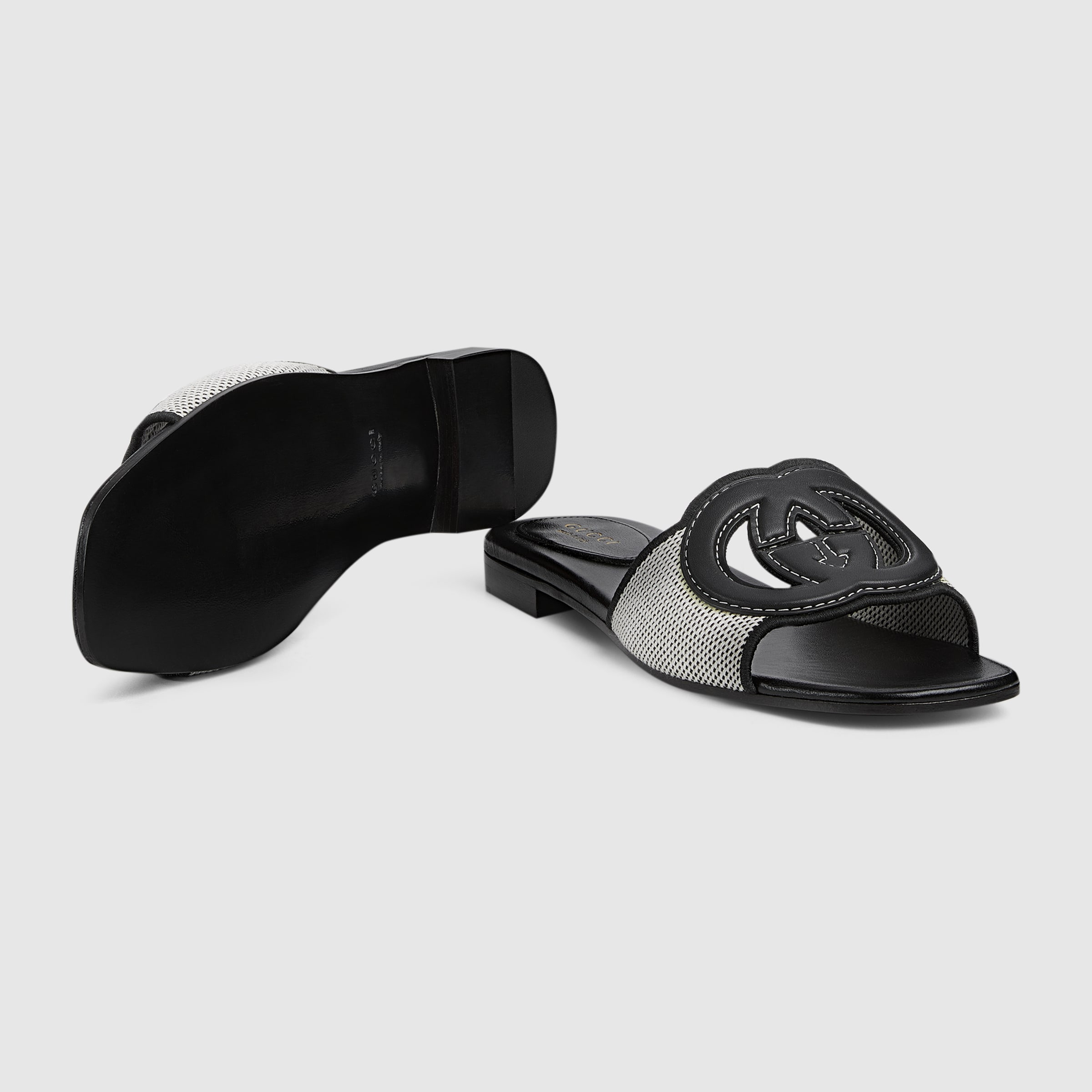 Women's Interlocking G slide sandal - 6