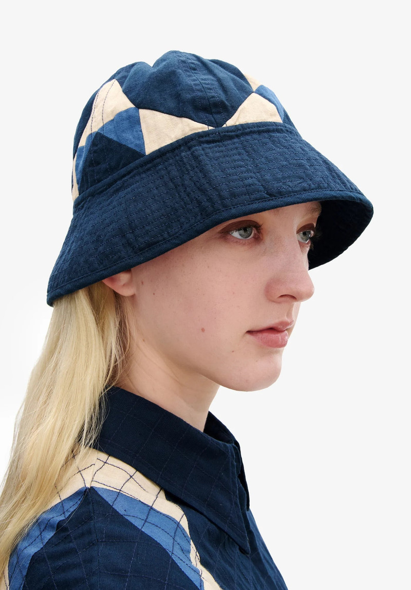 A.P.C. QUILTED BUCKET HAT outlook