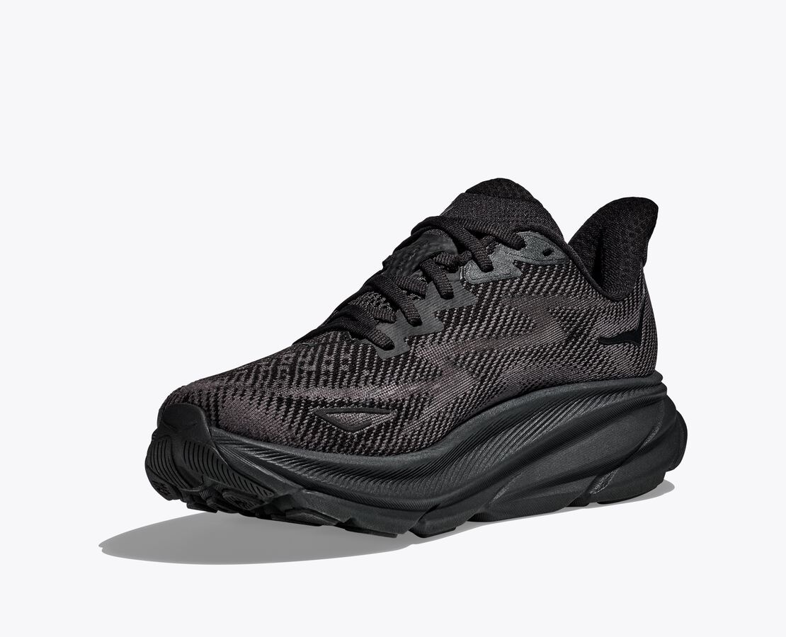 Women's Clifton 9 - 3