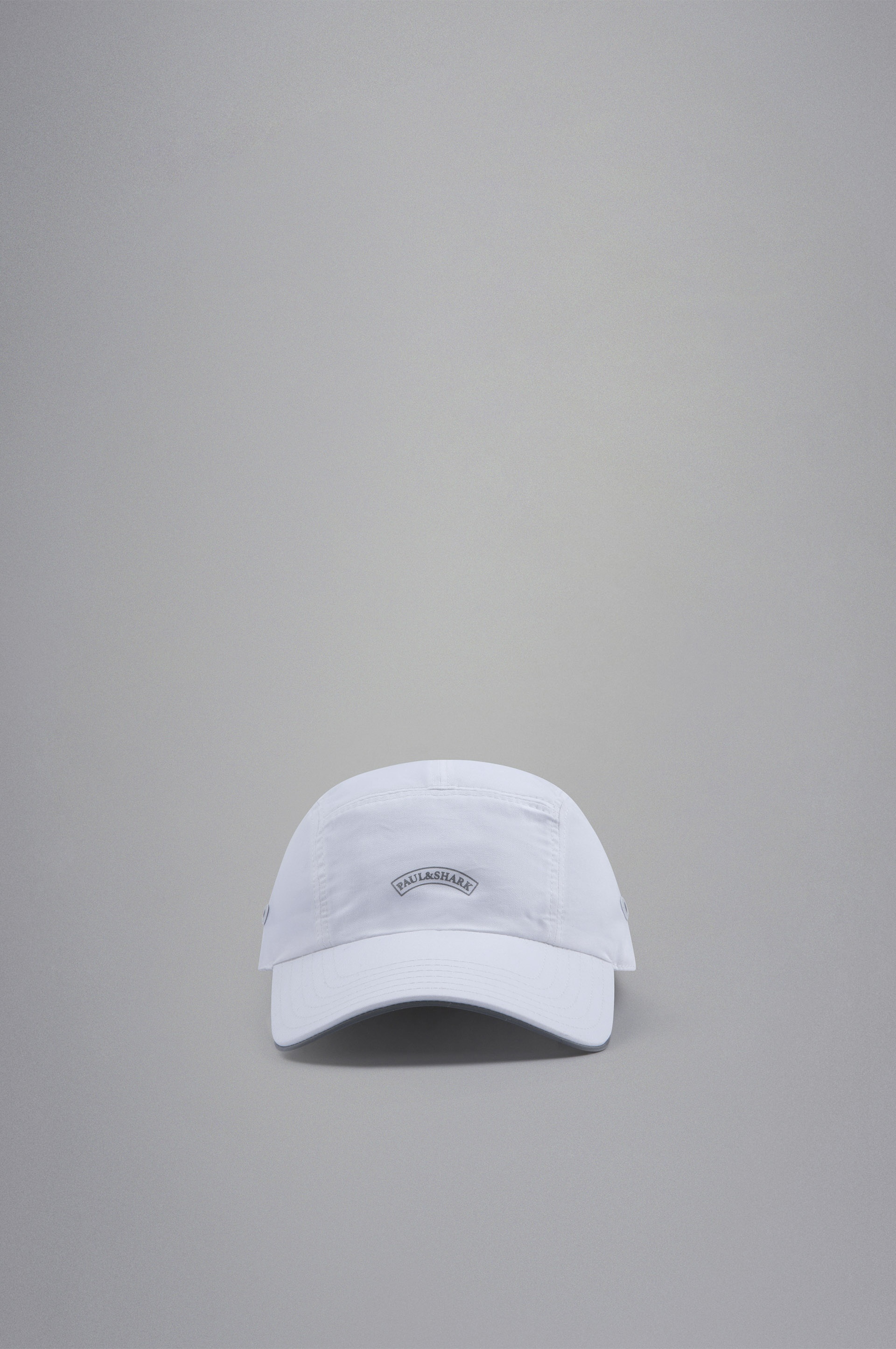 BASEBALL CAP WITH MOON BADGE - 2