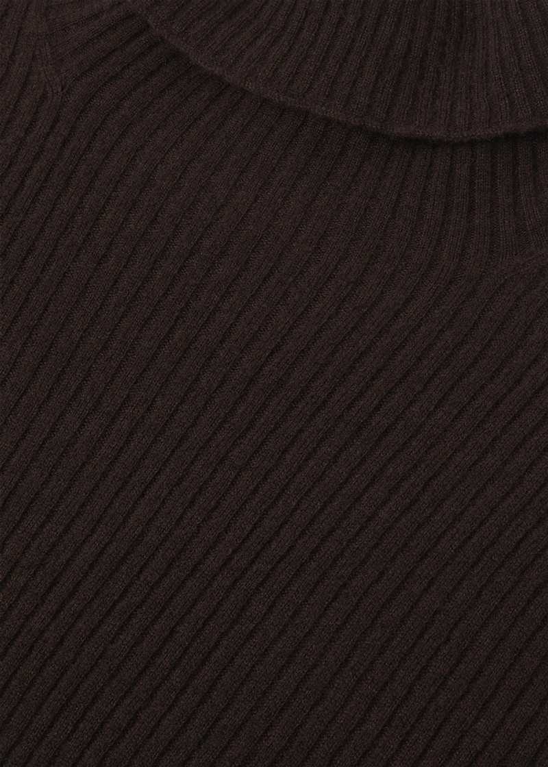 Camino Turtleneck 7
