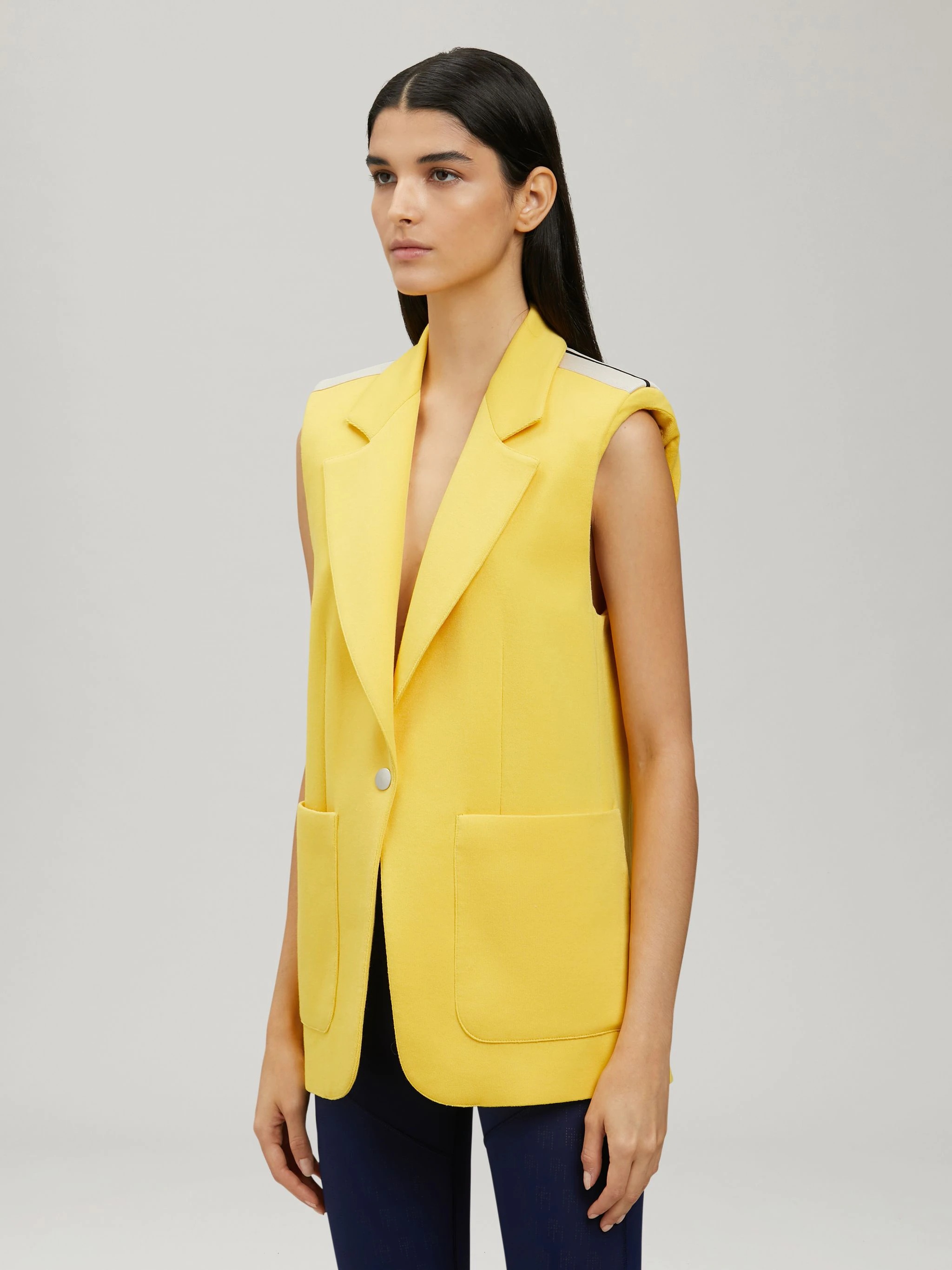 TRACK SLEEVELESS BLAZER - 4