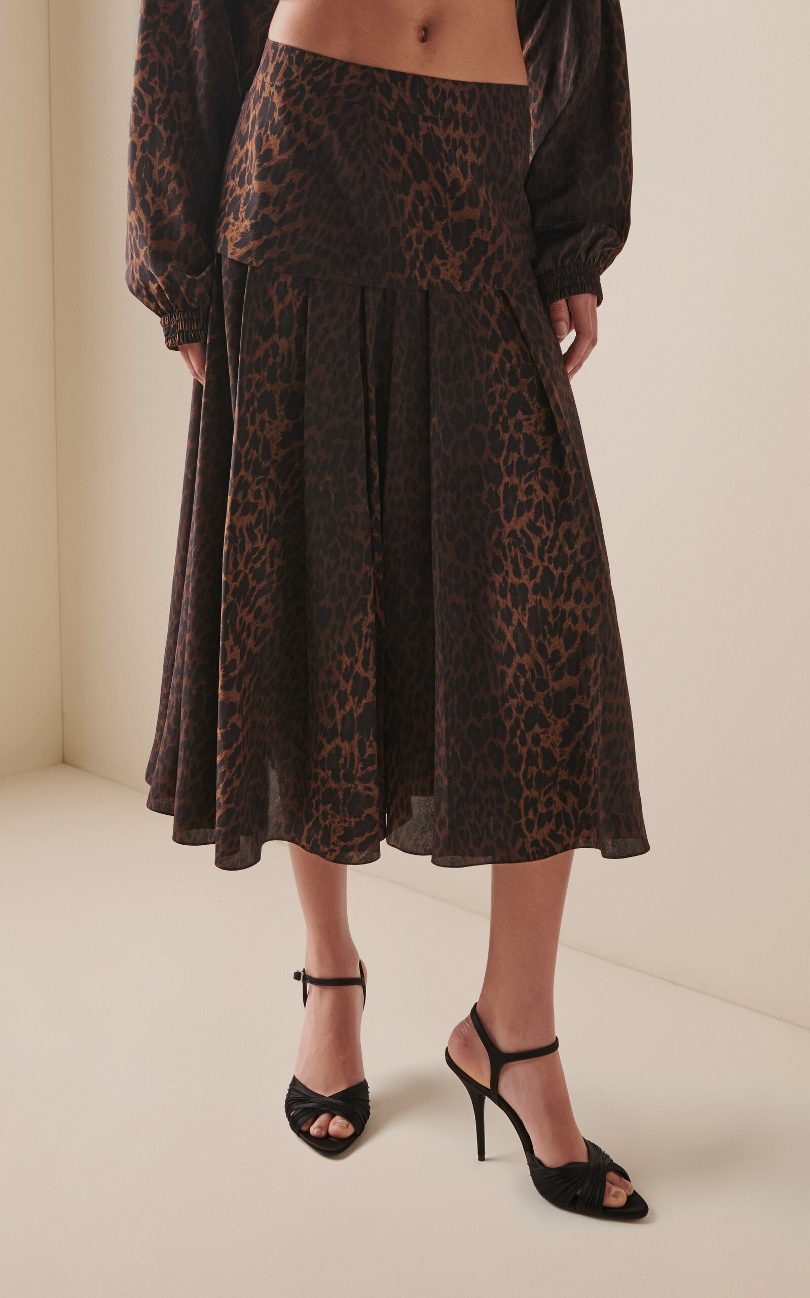 Godet-Panelled Silk-Crepe Midi Skirt brown - 3