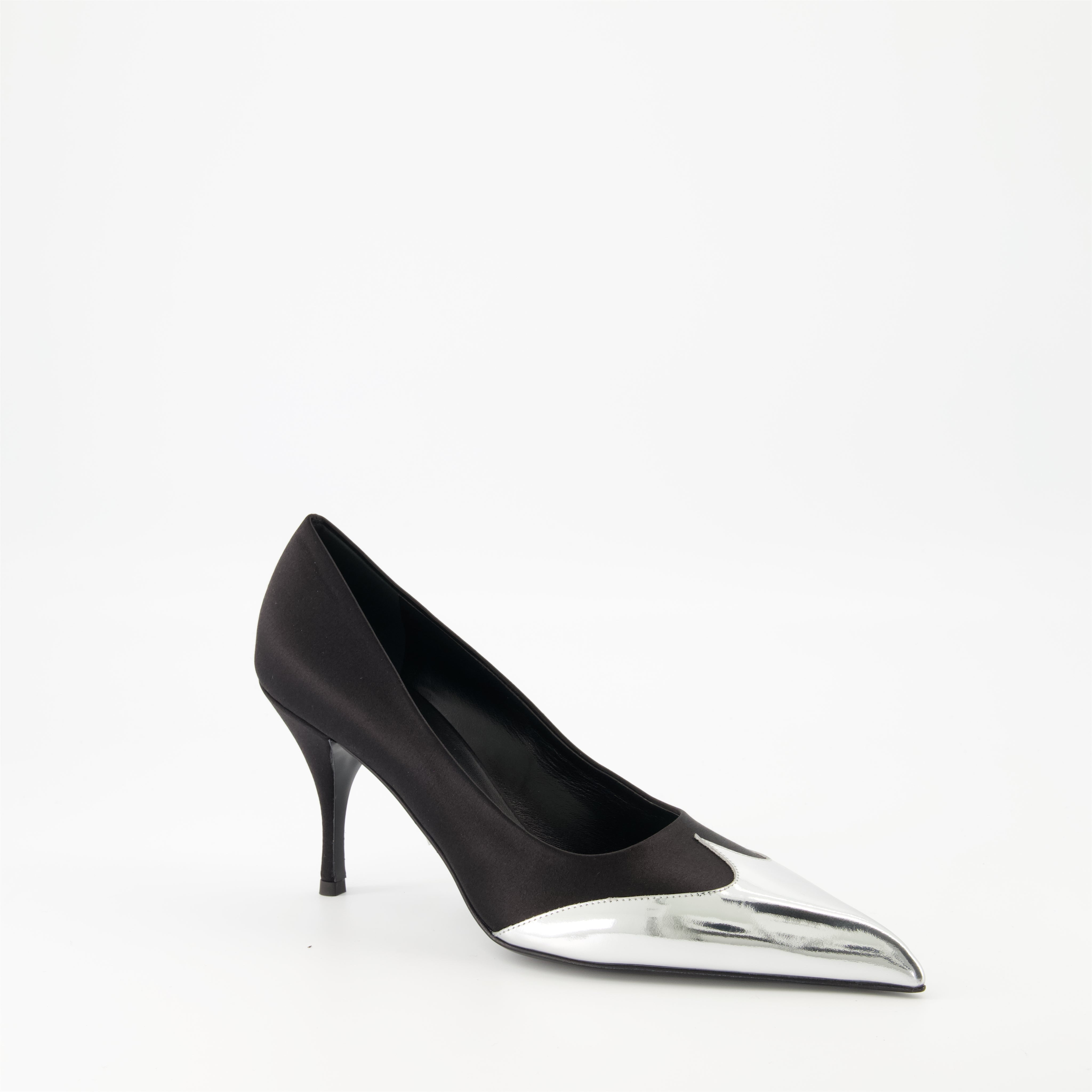 Escarpins en satin et cuir - 2